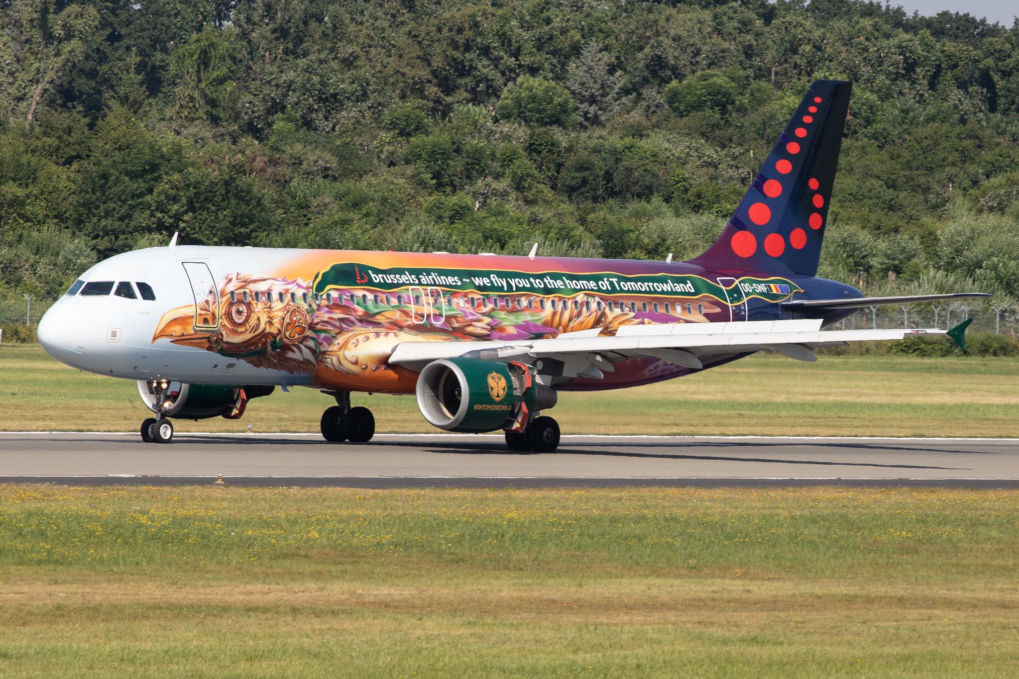Hamburg Airport: Brussels Airlines (SN / BEL) |  Livery: Tomorrowland Livery |  Airbus A320-214 A320 | OO-SNF | MSN 2810