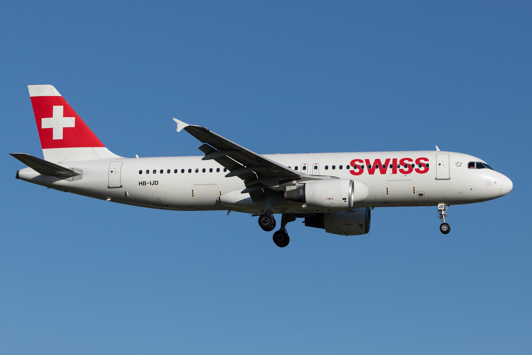 Hamburg Airport: Swiss (LX / SWR) |  Airbus A320-214 A320 | HB-IJD | MSN 0553