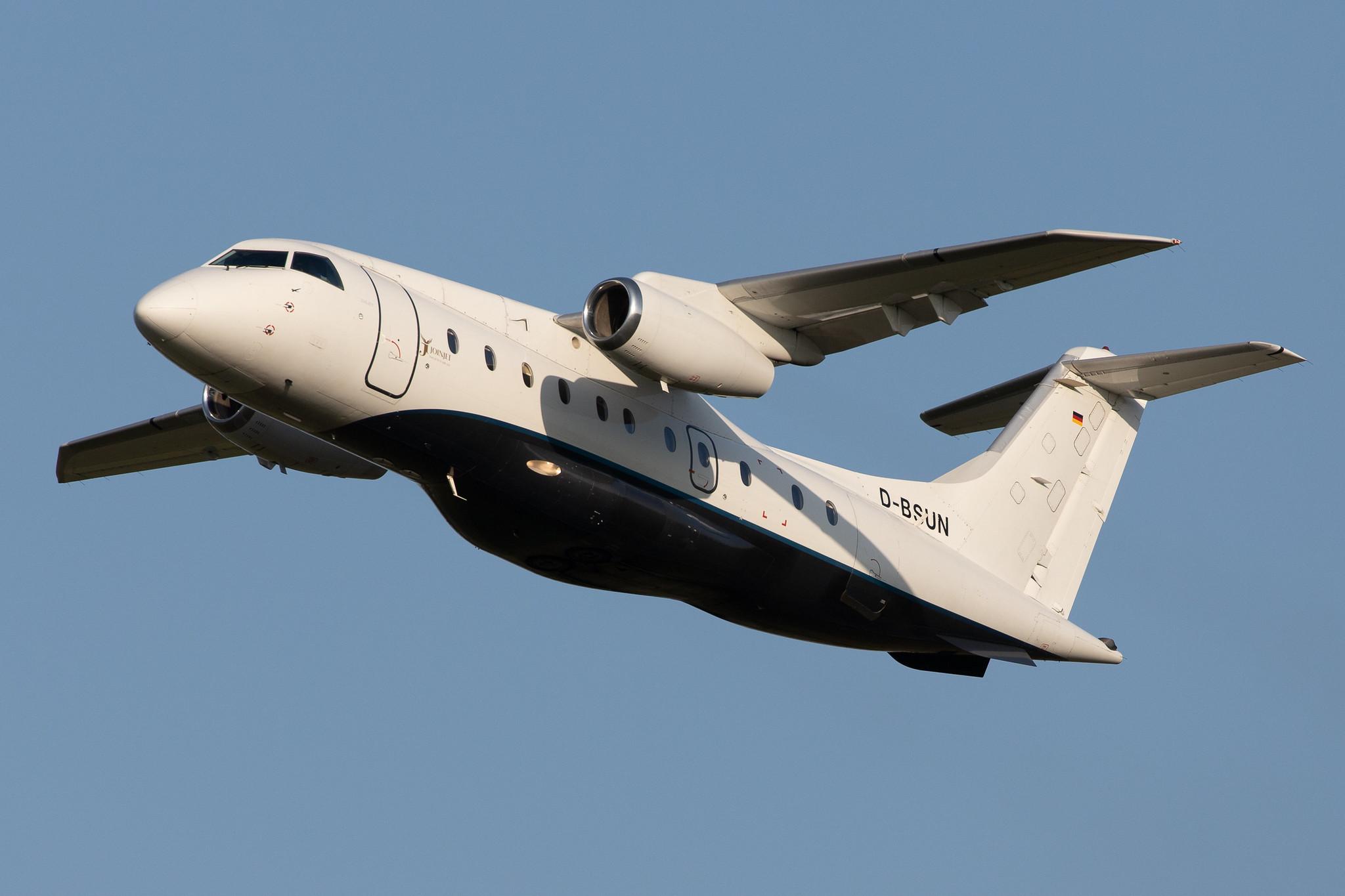 Hamburg Airport: Sun-Air (EZ / SUS) | Dornier 328-310 JET J328 | D-BSUN | MSN 3147