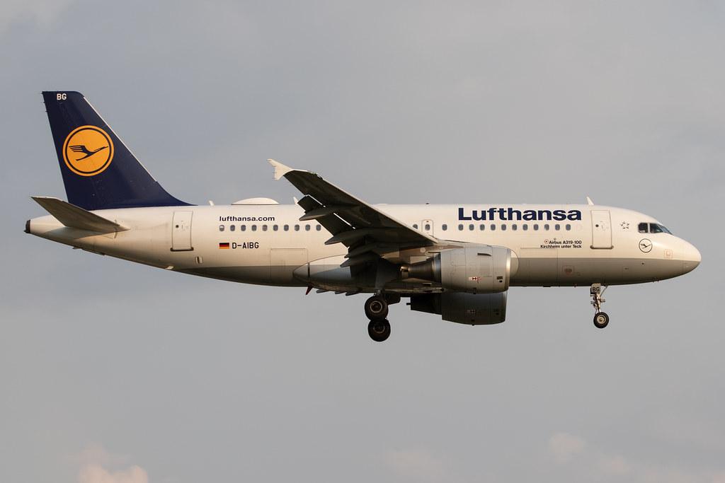Hamburg Airport: Lufthansa (LH / DLH) | Airbus A319-112 A319 | D-AIBG | MSN 4841