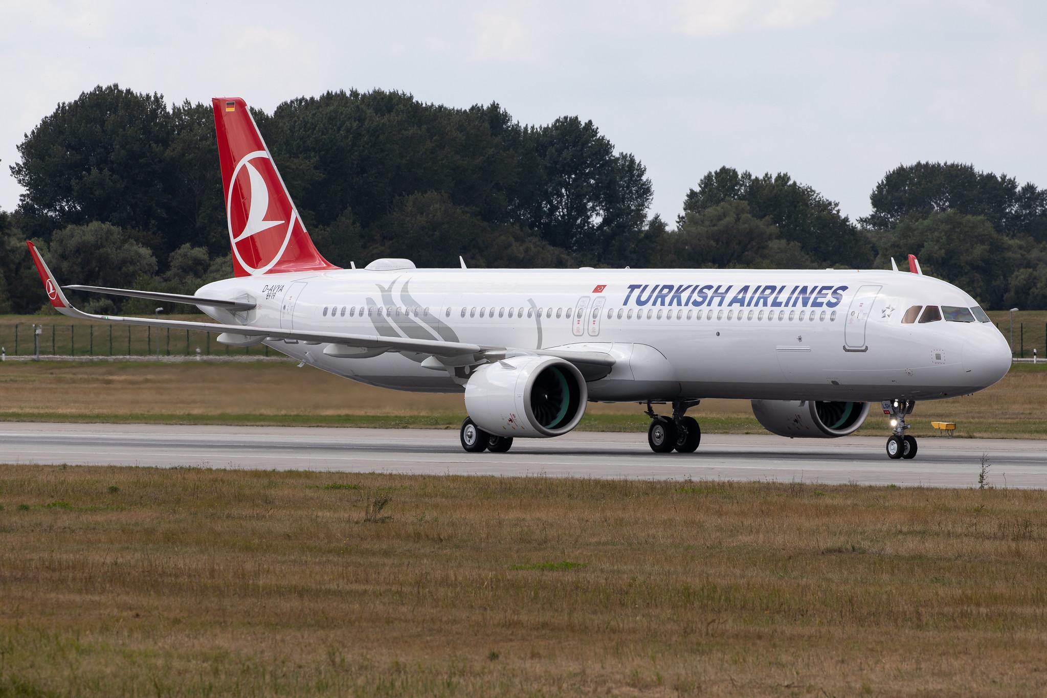 Flugplatz Hamburg-Finkenwerder: Airbus (/ AIB) |  Airbus A321-271NX A21N | D-AVYA | MSN 8919 (Turkish Airlines, TC-LSH)