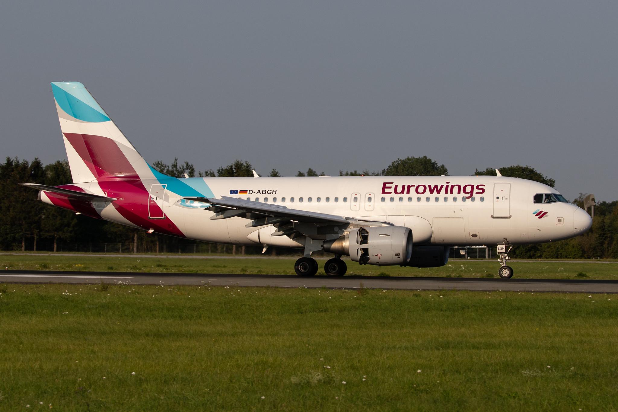 Hamburg Airport: Eurowings (EW / EWG) | Operator: Germanwings |  Airbus A319-112 A319 | D-ABGH | MSN 3245
