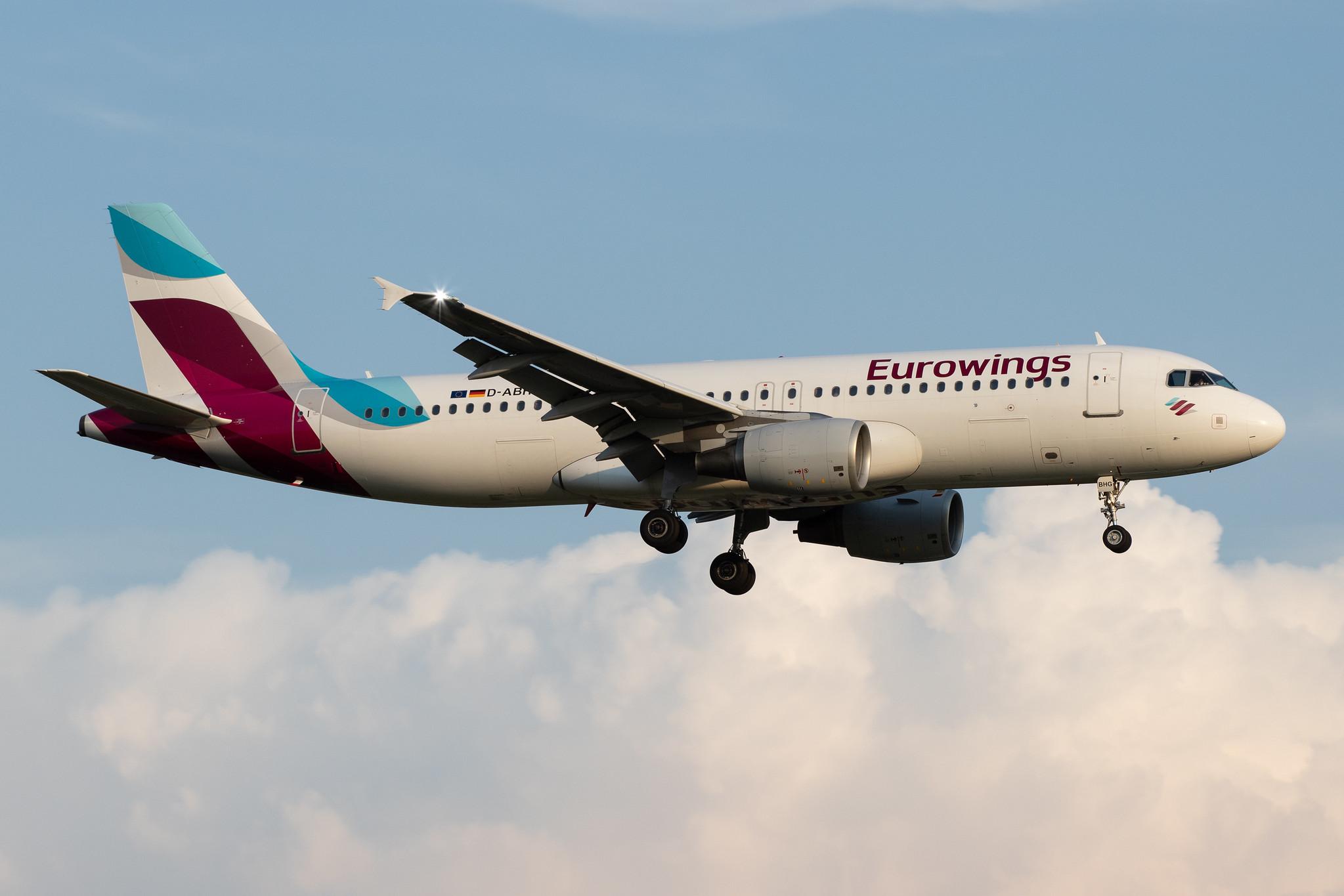 Hamburg Airport: Eurowings (EW / EWG) |  Airbus A320-214 A320 | D-ABHG | MSN 2867