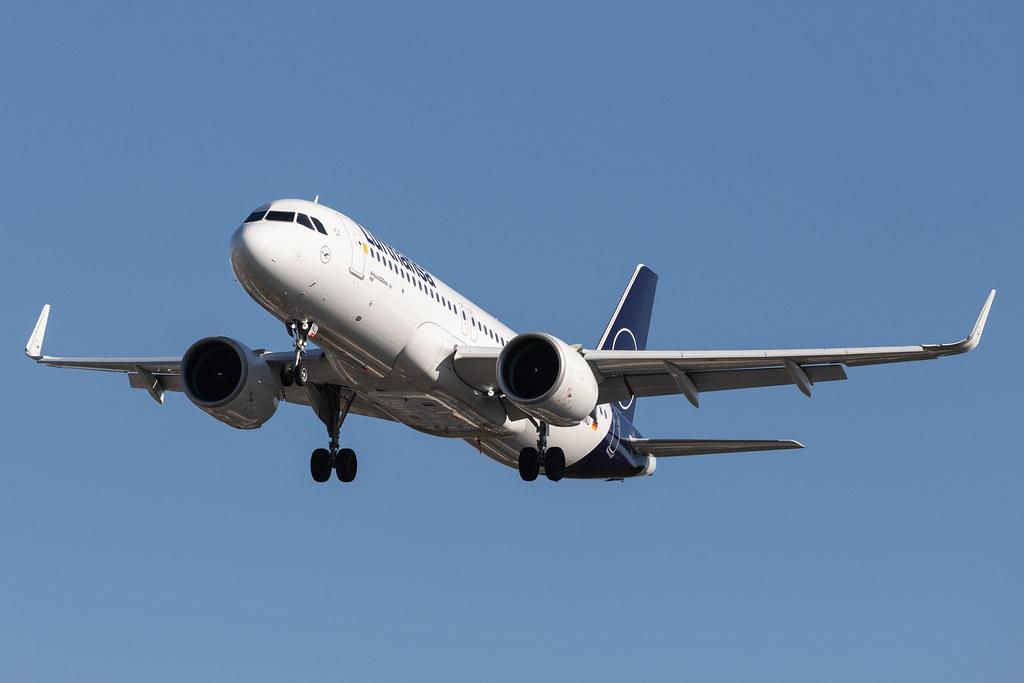 Frankfurt Airport: Lufthansa (LH / DLH) |  Airbus A320-271N A20N | D-AINU | MSN 8728