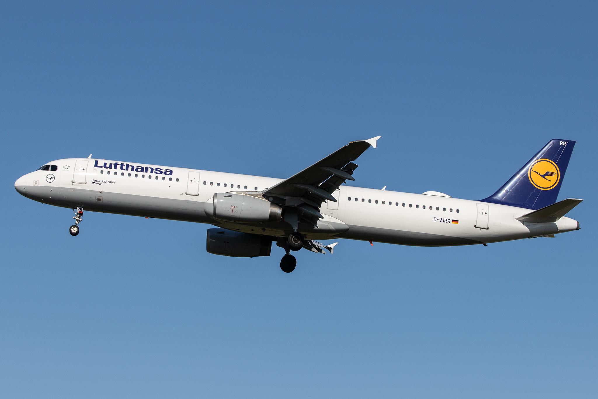 Frankfurt Airport: Lufthansa (LH / DLH) |  Airbus A321-131 A321 | D-AIRR | MSN 0567