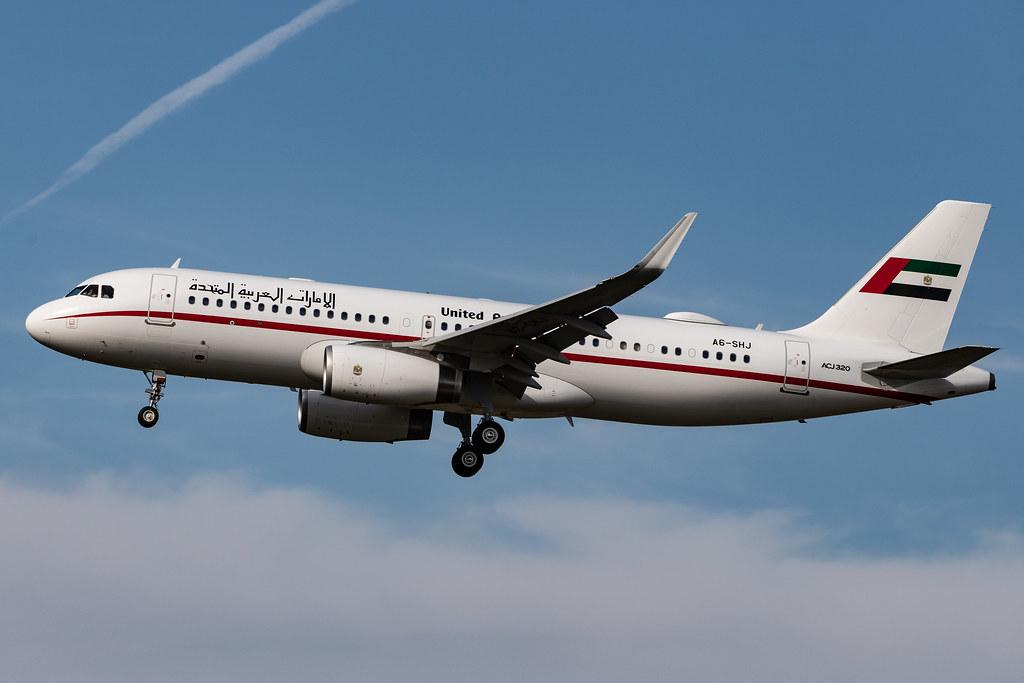 Frankfurt Airport: Sharjah Ruler  |  Airbus A320-232(CJ) A320 | A6-SHJ | MSN 6659