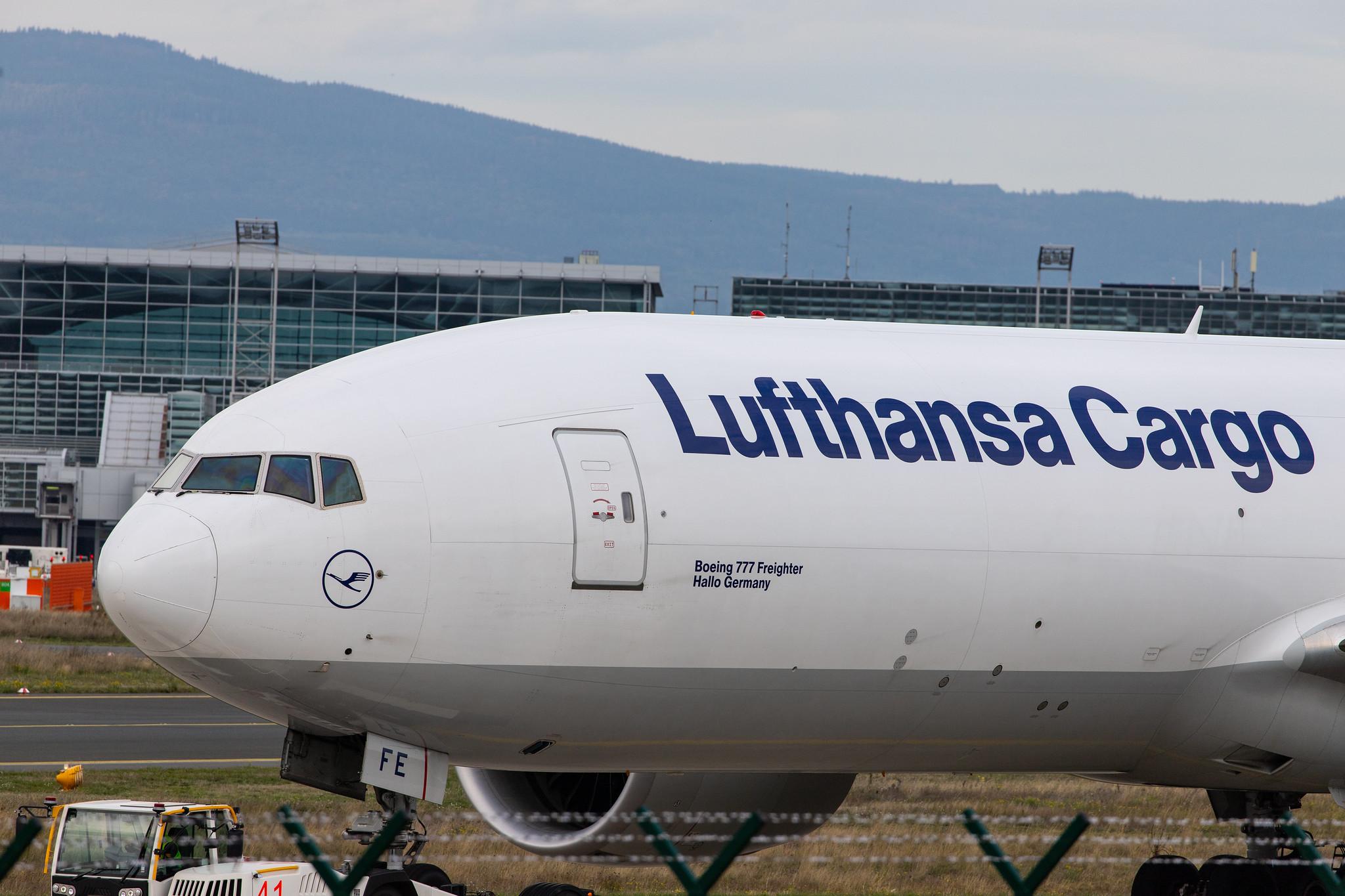 Frankfurt Airport: Lufthansa Cargo (/ GEC) |  Boeing 777-FBT B77L | D-ALFE | MSN 41678