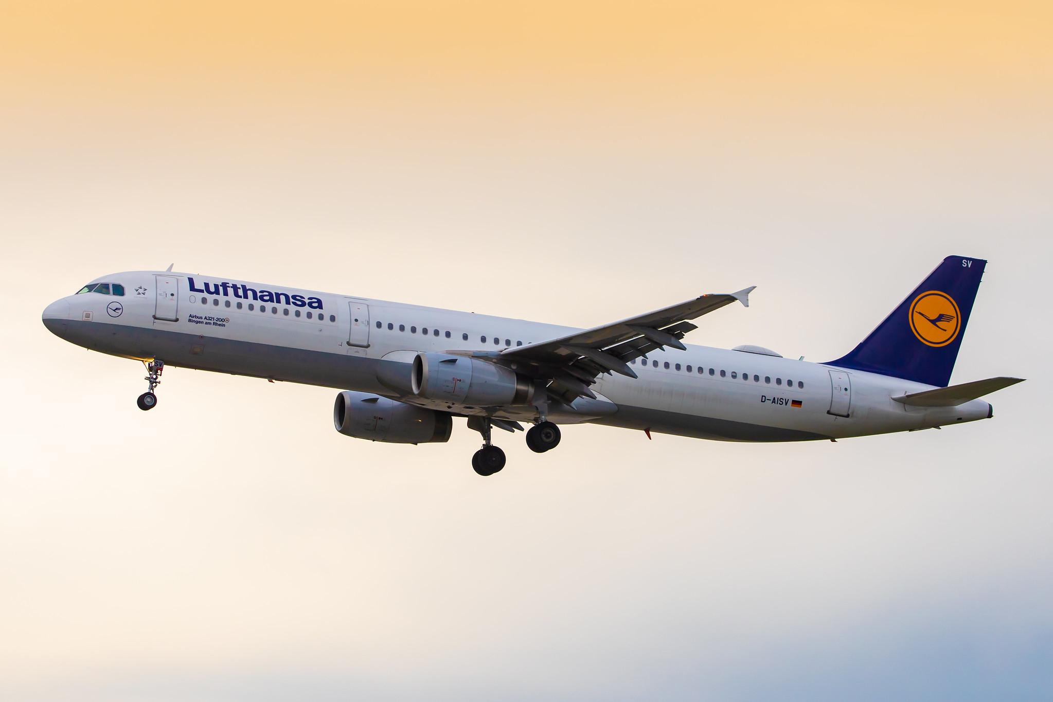 Frankfurt Airport: Lufthansa (LH / DLH) |  Airbus A321-231 A321 | D-AISV | MSN 4050