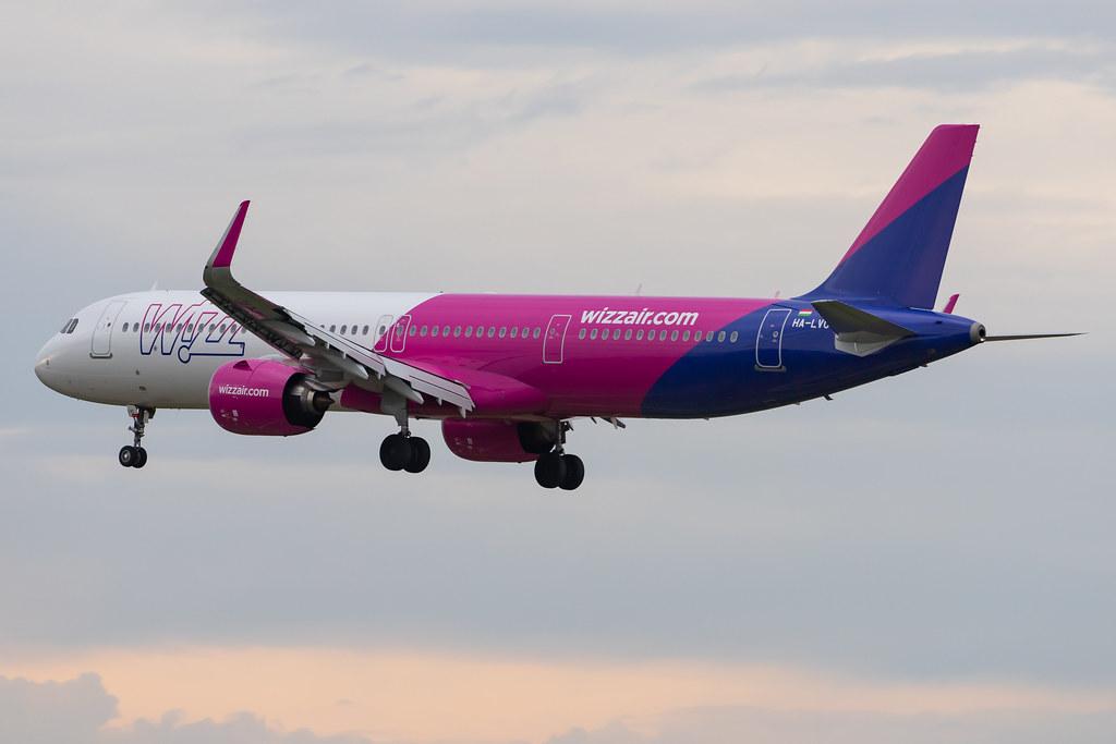 Frankfurt Airport: Wizz Air (W6 / WZZ) |  Airbus A321-271NX A21N | HA-LVC | MSN 8816