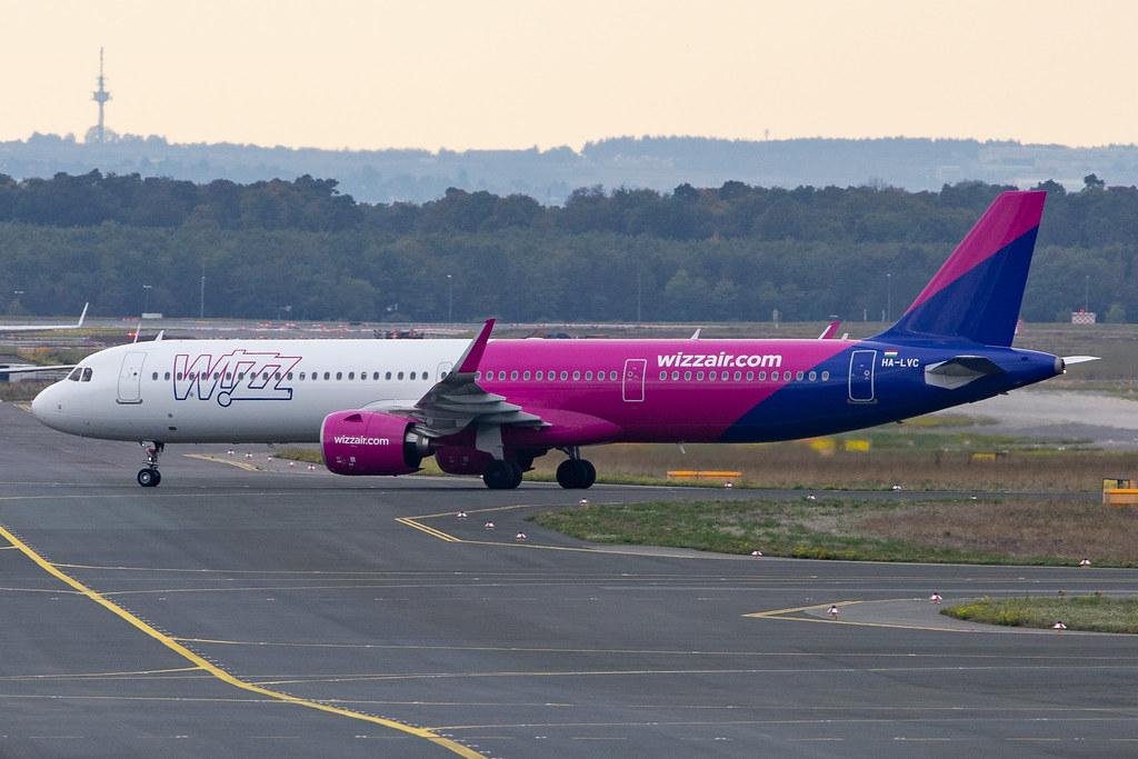 Frankfurt Airport: Wizz Air (W6 / WZZ) |  Airbus A321-271NX A21N | HA-LVC | MSN 8816