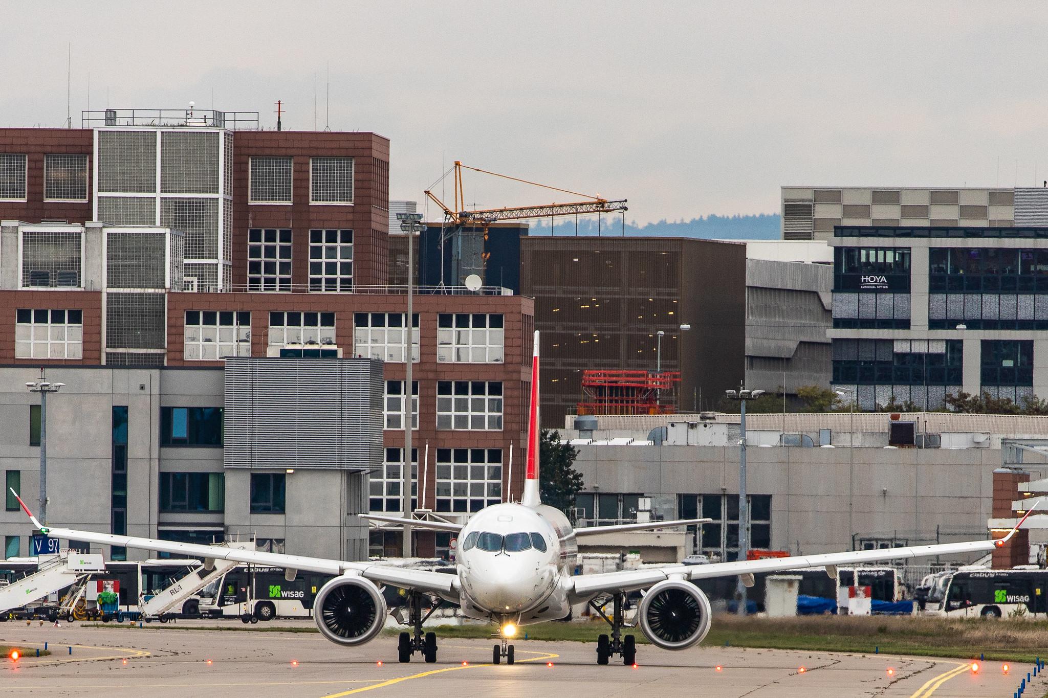 Frankfurt Airport: Swiss (LX / SWR) |  Airbus A220-100 BCS1 | HB-JBA | MSN 50010
