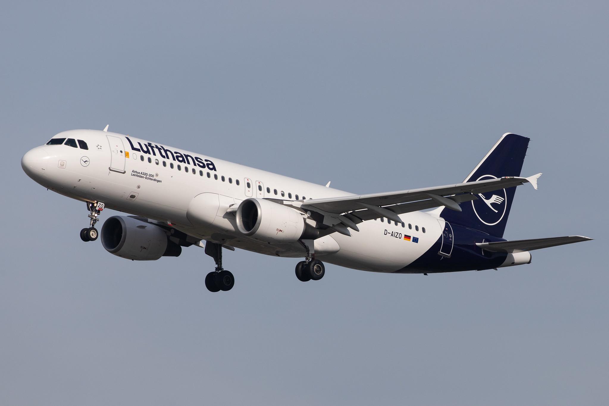 Frankfurt Airport: Lufthansa (LH / DLH) |  Airbus A320-214 A320 | D-AIZO | MSN 5441
