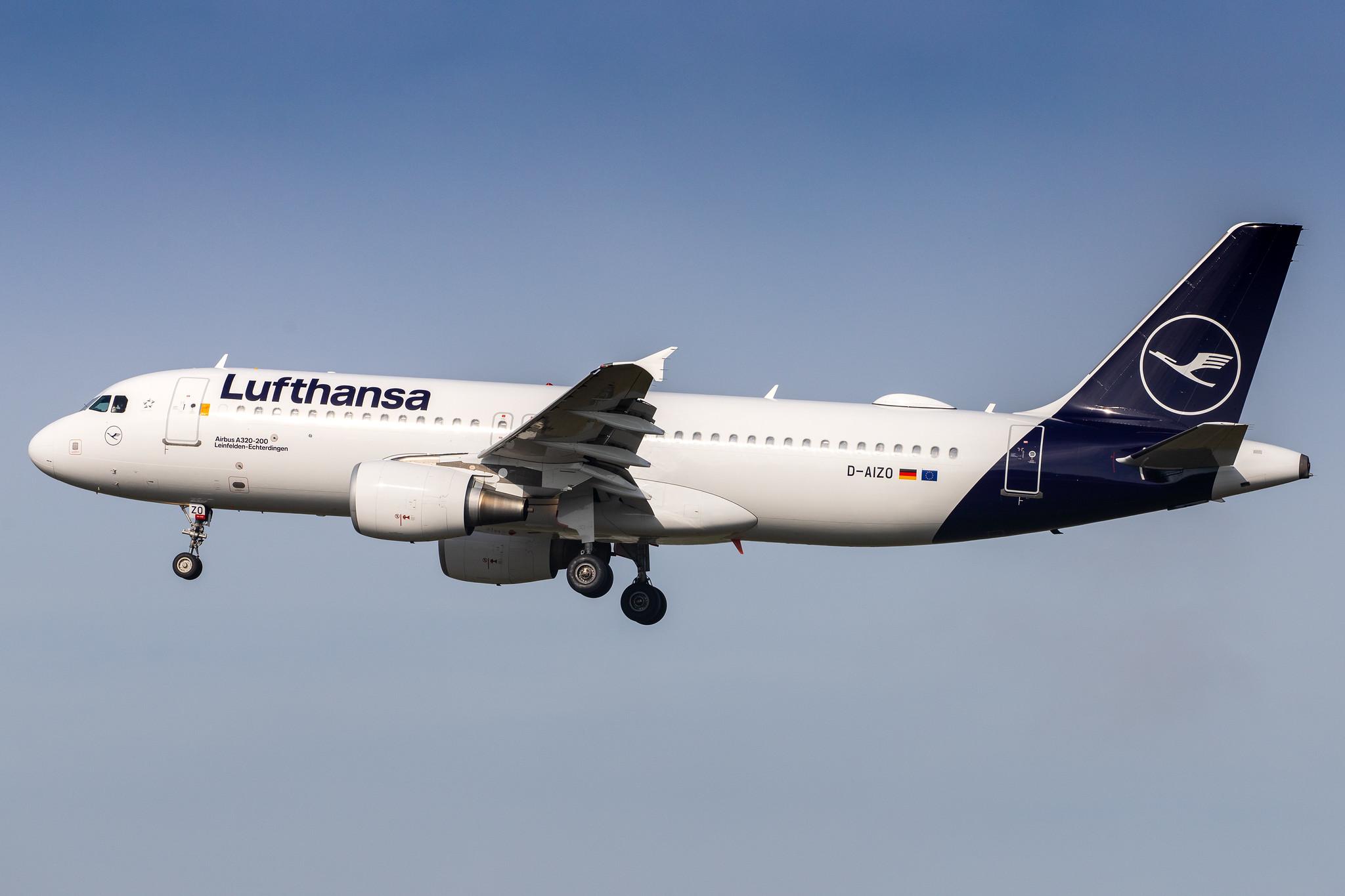 Frankfurt Airport: Lufthansa (LH / DLH) |  Airbus A320-214 A320 | D-AIZO | MSN 5441
