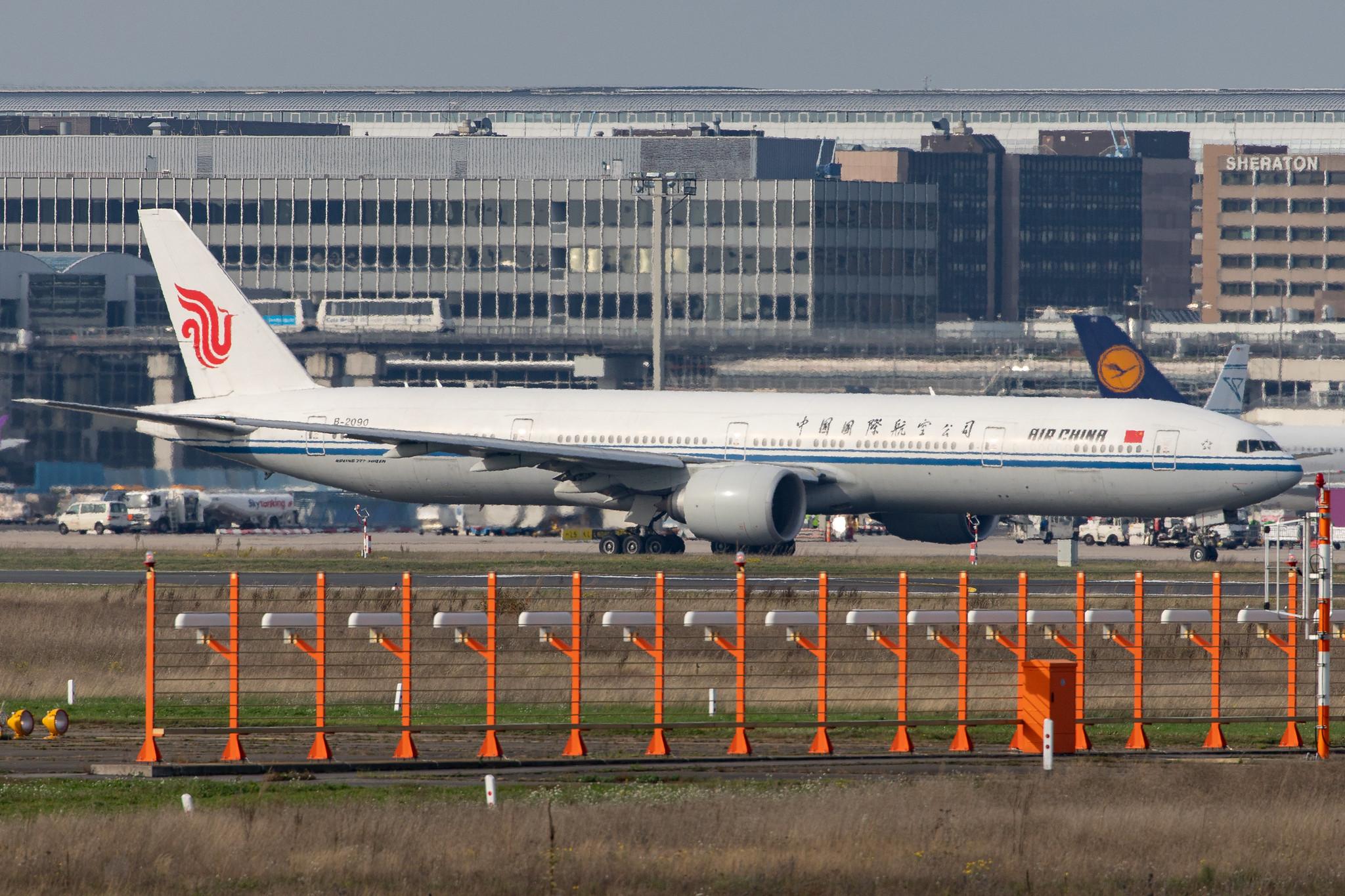 Frankfurt Airport: Air China (CA / CCA) |  Boeing 777-39L(ER) B77W | B-2090 | MSN 38669