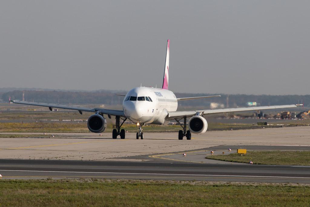 Frankfurt Airport: Freebird Airlines (FH / FHY) |  Airbus A320-232 A320 | TC-FBR | MSN 2524