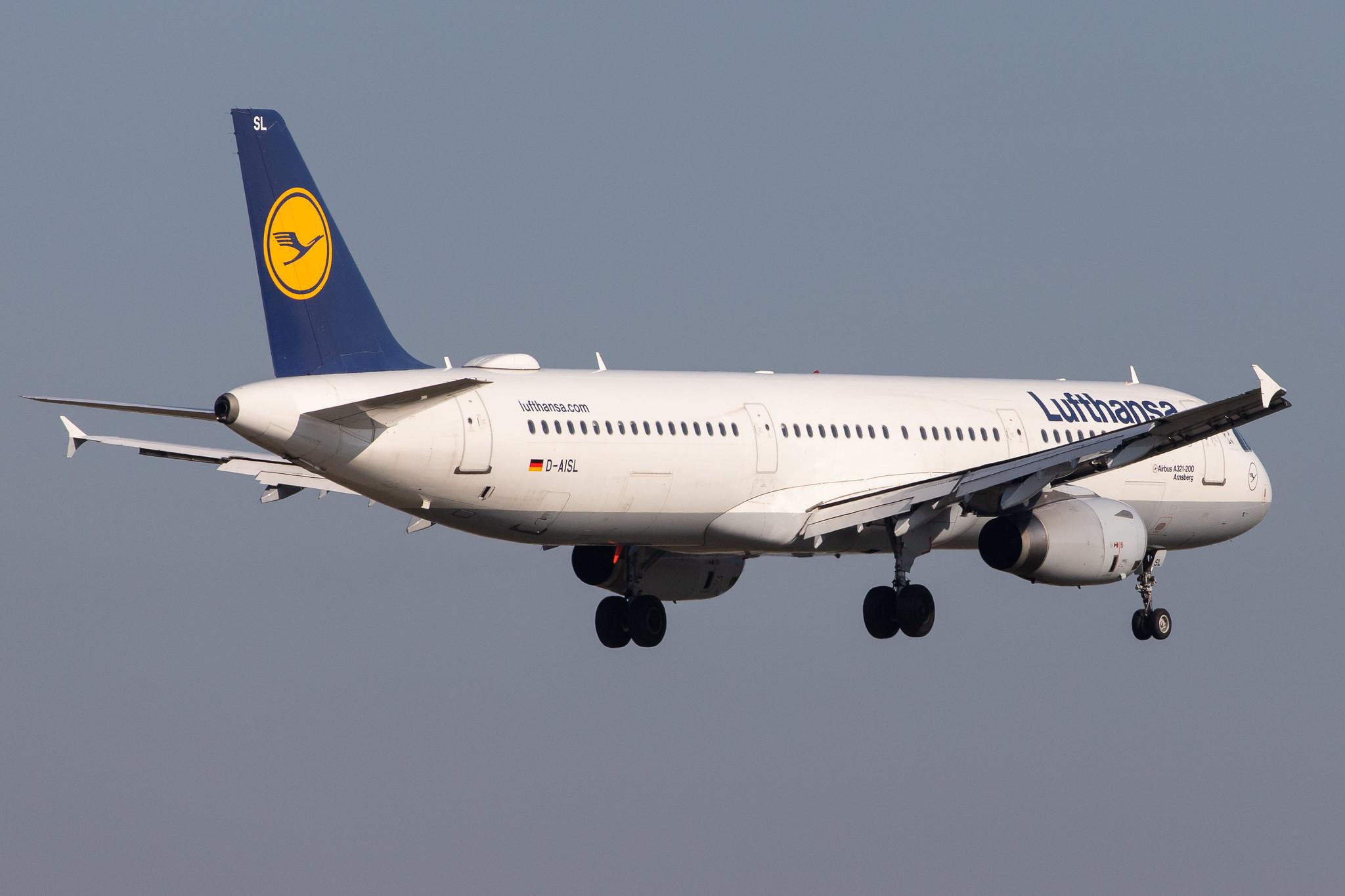 Frankfurt Airport: Lufthansa (LH / DLH) |  Airbus A321-231 A321 | D-AISL | MSN 3434