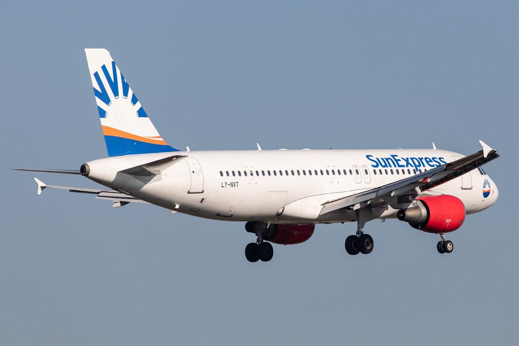Frankfurt Airport: SunExpress (XQ / SXS) | Operator: Avion Express |  Airbus A320-214 A320 | LY-NVT | MSN 3949