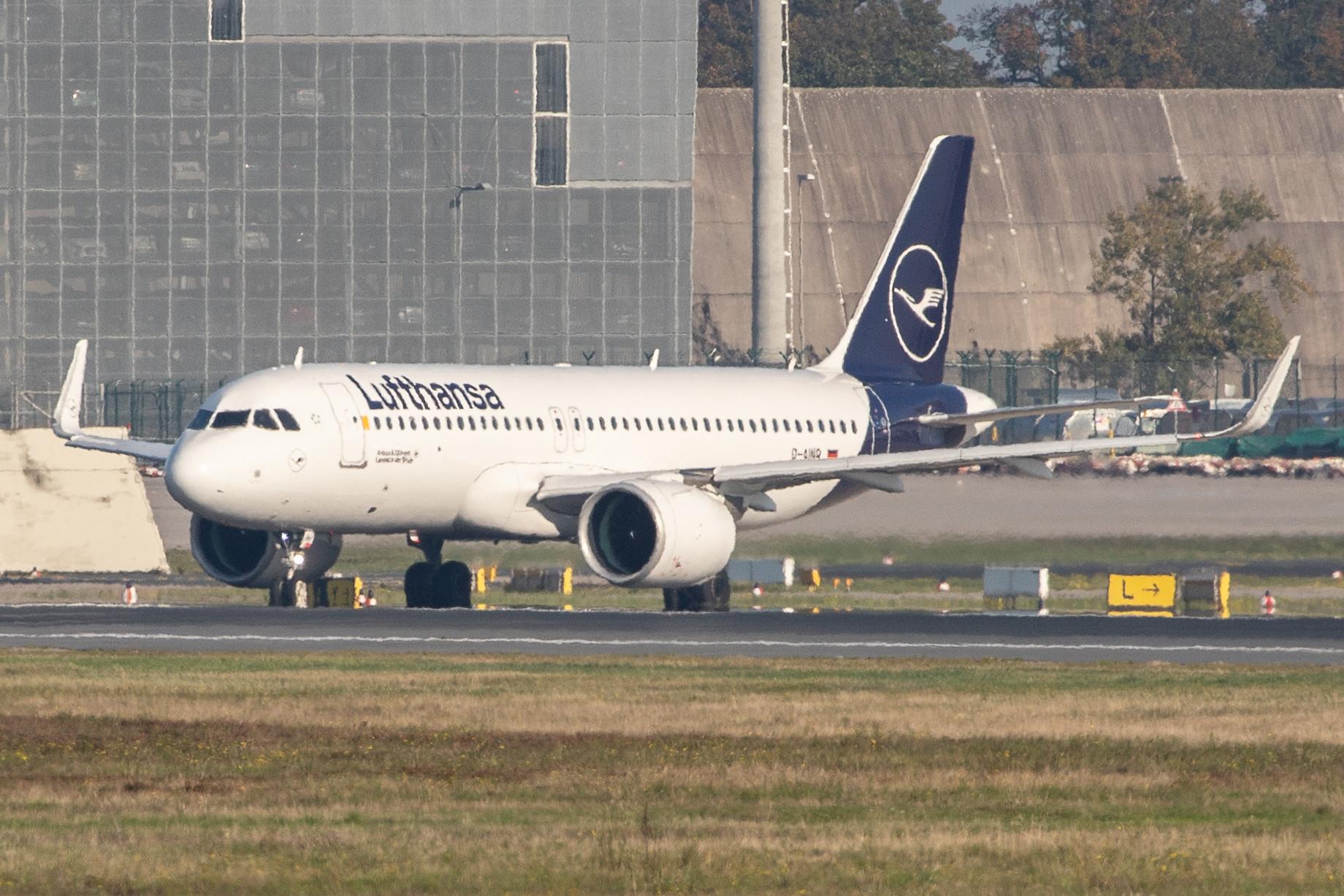 Frankfurt Airport: Lufthansa (LH / DLH) |  Airbus A320-271N A20N | D-AINR | MSN 8725