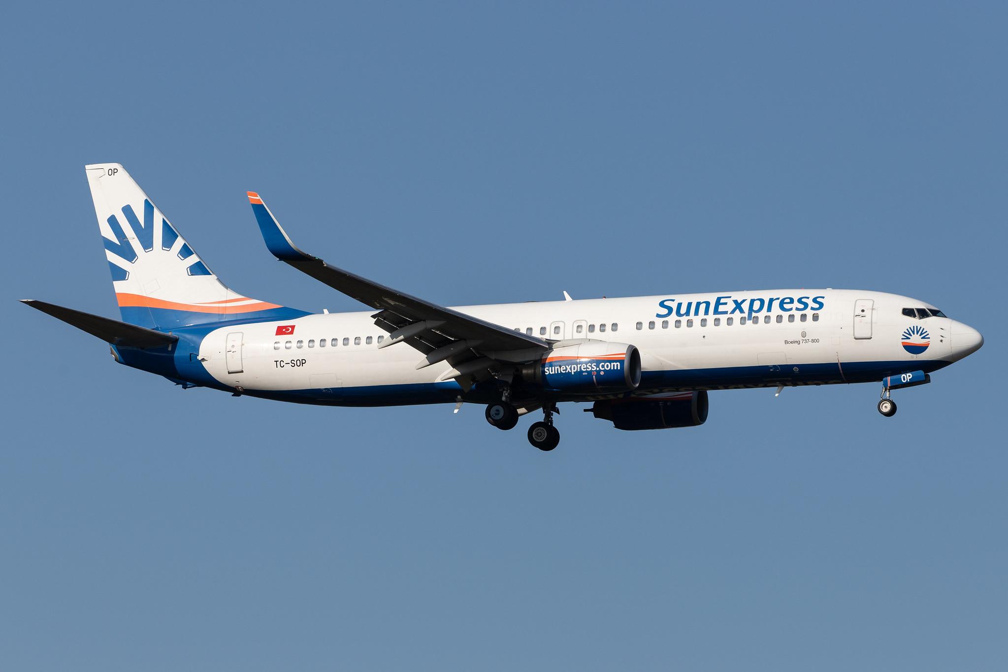 Frankfurt Airport: SunExpress (XQ / SXS) |  Boeing 737-8AS B738 | TC-SOP | MSN 33562