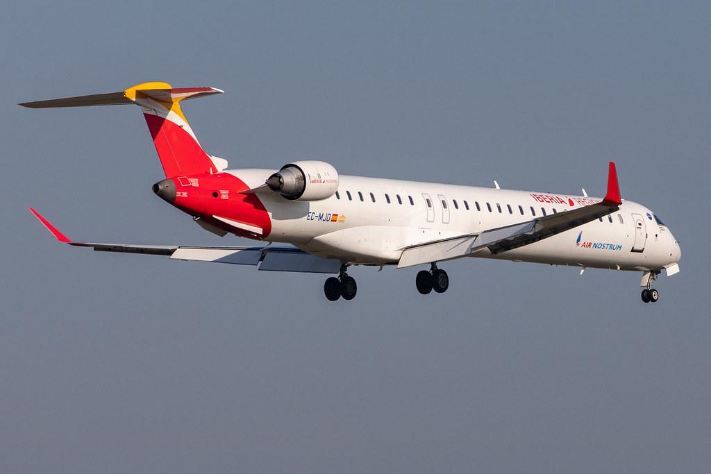 Frankfurt Airport: Iberia Regional (IB / IBE) | Operator: Air Nostrum |  Bombardier CRJ-1000 CRJX | EC-MJO | MSN 19045