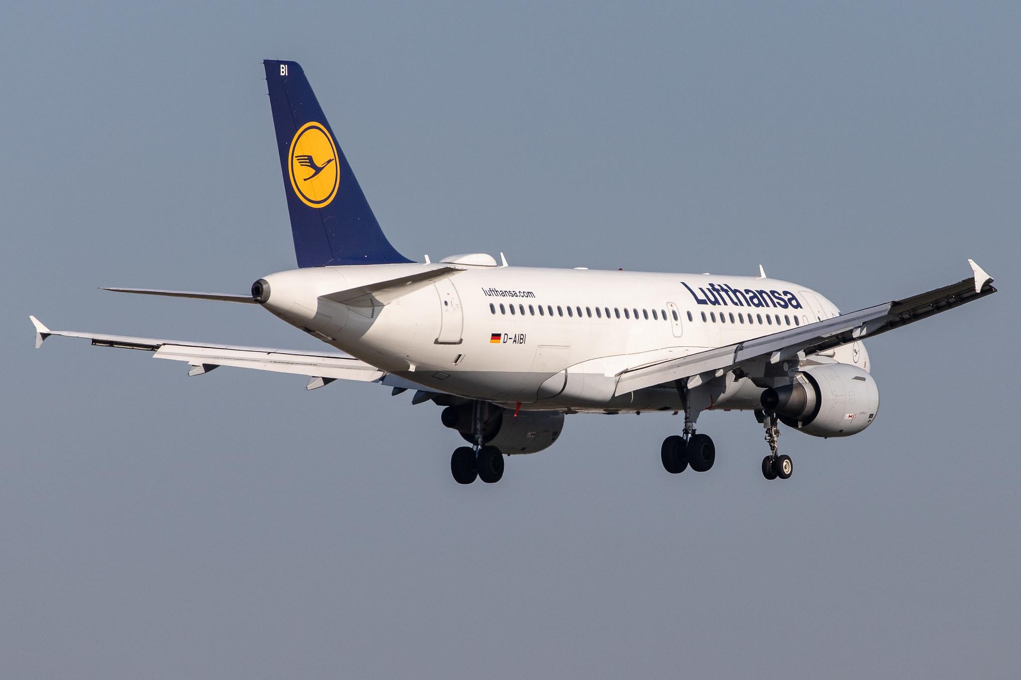 Frankfurt Airport: Lufthansa (LH / DLH) |  Airbus A319-112 A319 | D-AIBI | MSN 5284
