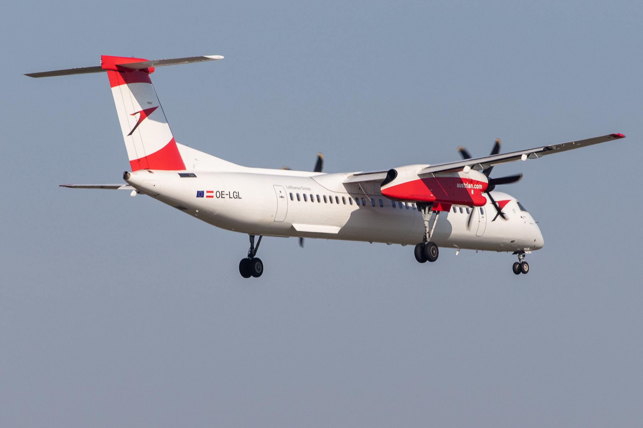 Frankfurt Airport: Austrian Airlines (OS / AUA) |  De Havilland Canada Dash 8-400 DH8D | OE-LGL | MSN 4310