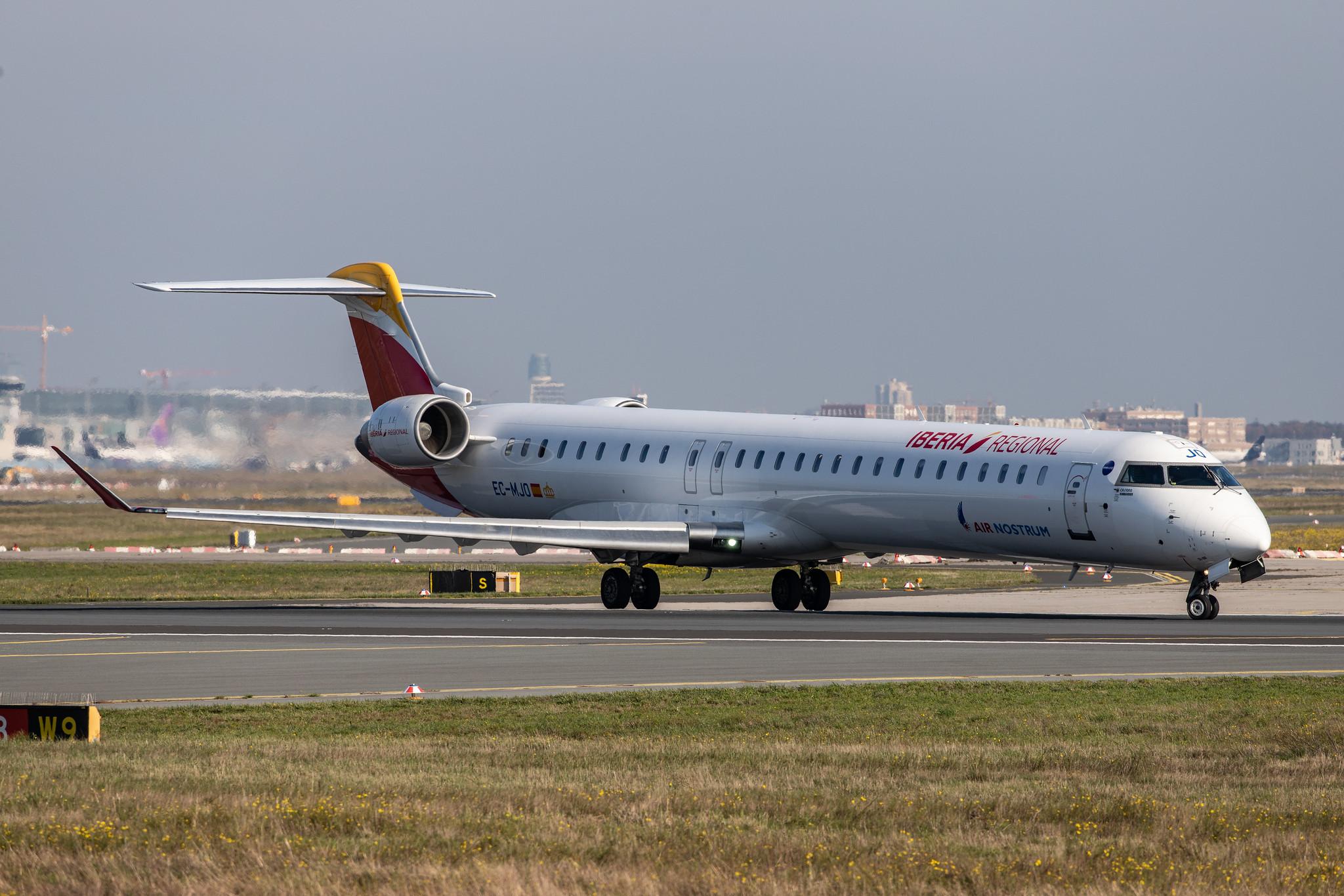Frankfurt Airport: Iberia Regional (IB / IBE) | Operator: Air Nostrum |  Bombardier CRJ-1000 CRJX | EC-MJO | MSN 19045