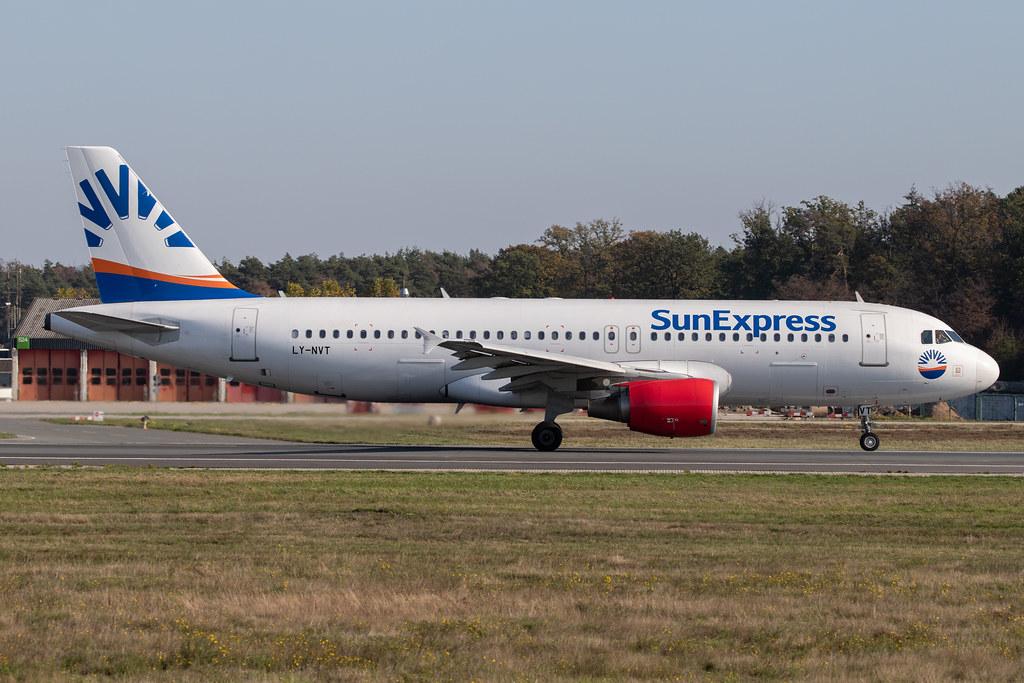 Frankfurt Airport: SunExpress (XQ / SXS) | Operator: Avion Express |  Airbus A320-214 A320 | LY-NVT | MSN 3949
