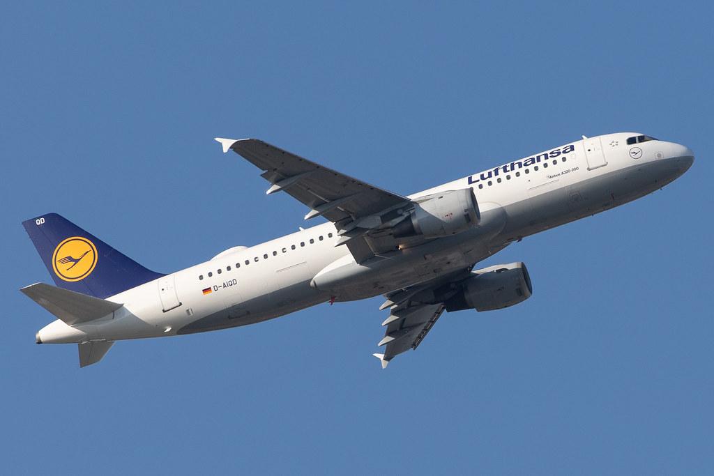 Frankfurt Airport: Lufthansa (LH / DLH) |  Airbus A320-211 A320 | D-AIQD | MSN 0202