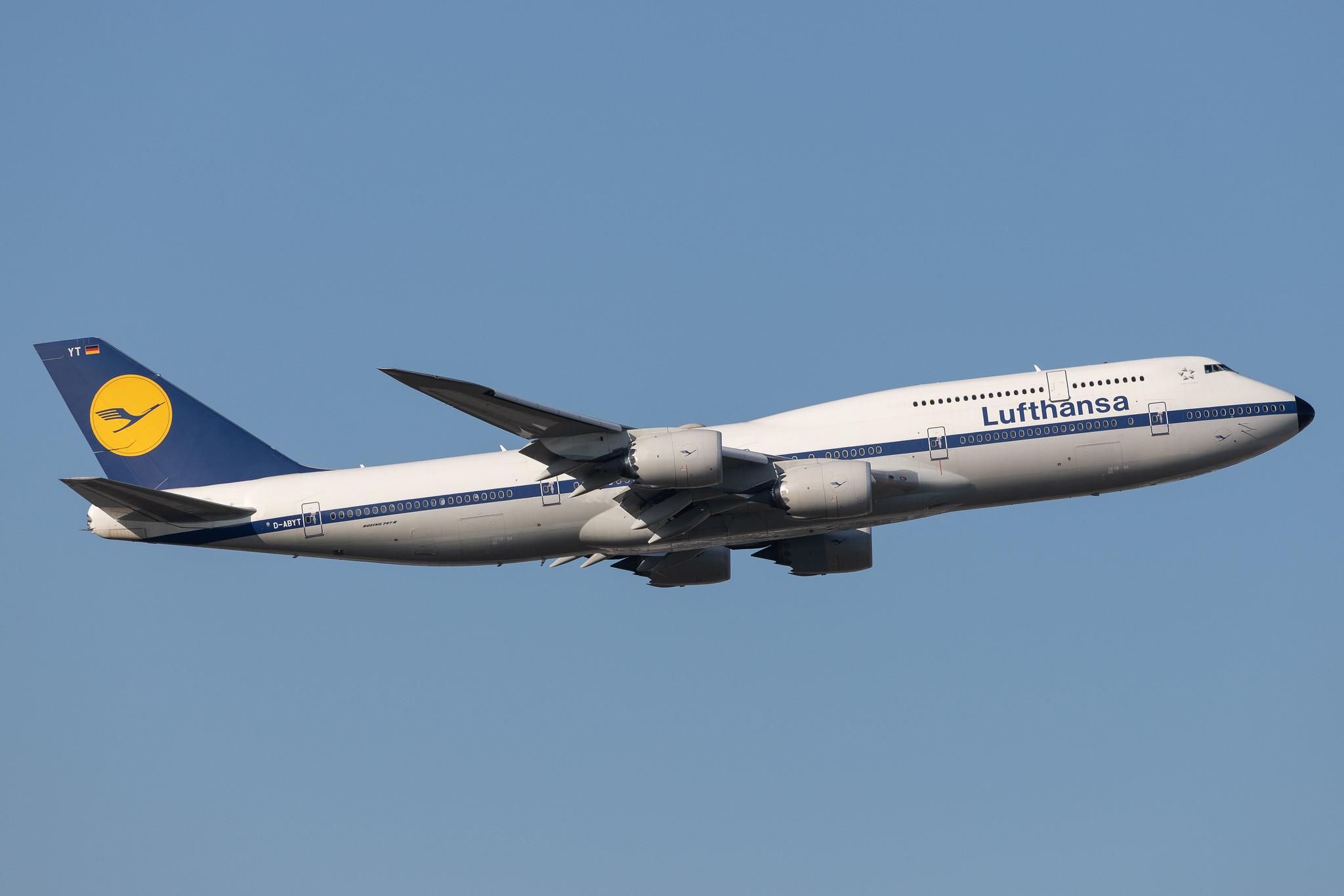 Frankfurt Airport: Lufthansa (LH / DLH) |  Livery: Retro Livery |  Boeing 747-830 B748 | D-ABYT | MSN 37844