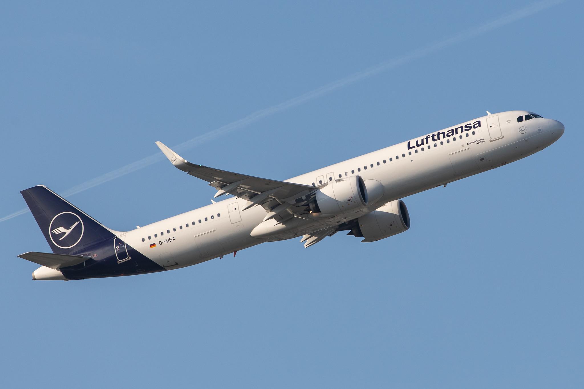 Frankfurt Airport: Lufthansa (LH / DLH) |  Airbus A321-271NX A21N | D-AIEA | MSN 8761