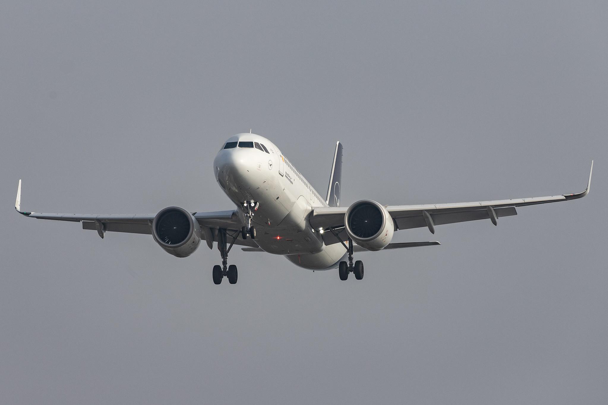 Frankfurt Airport: Lufthansa (LH / DLH) |  Airbus A320-271N A20N | D-AINL | MSN 8383