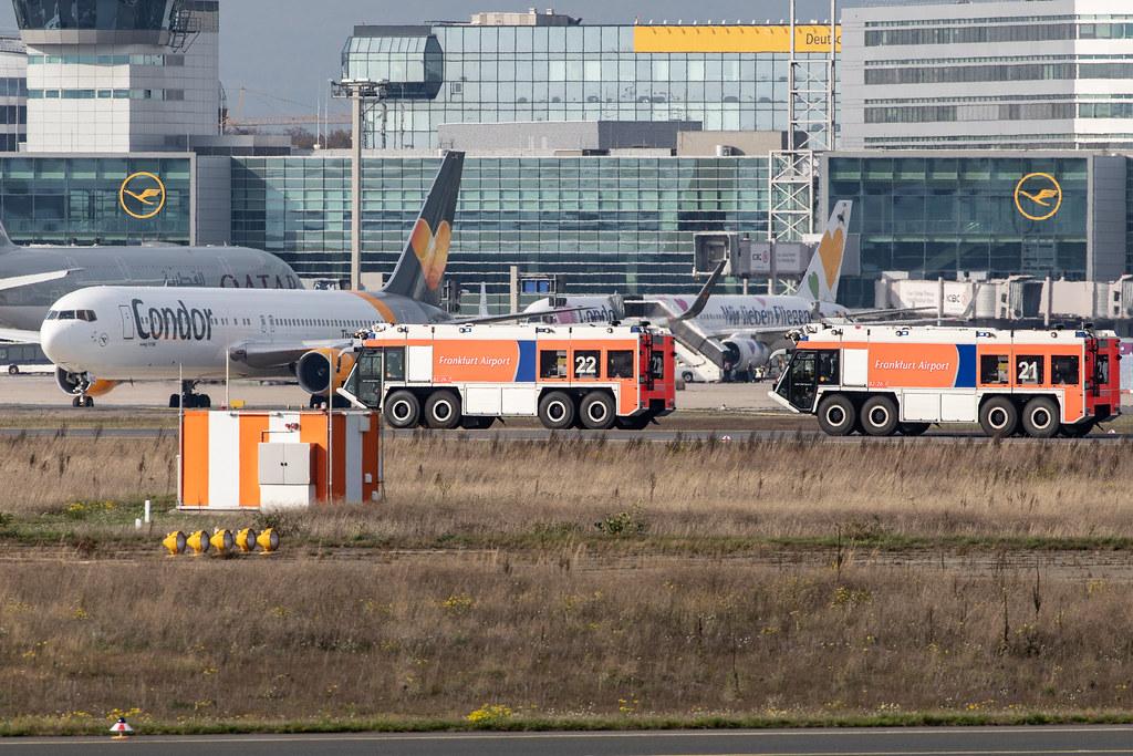Frankfurt Airport: Flughafen Feuerwehr |