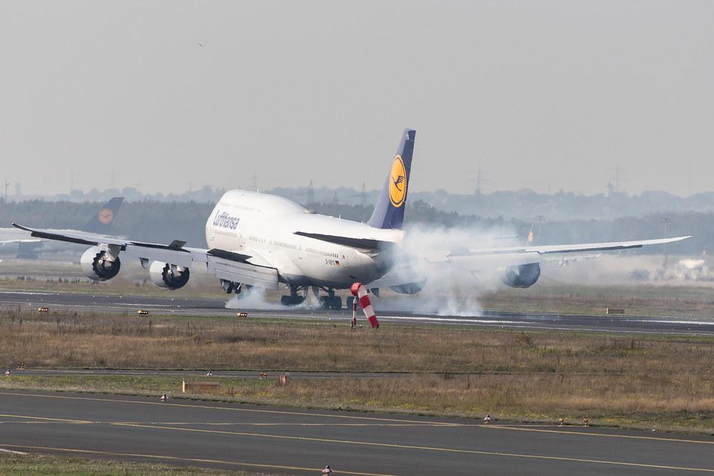 Frankfurt Airport: Lufthansa (LH / DLH) |  Boeing 747-830 B748 | D-ABYS | MSN 37843