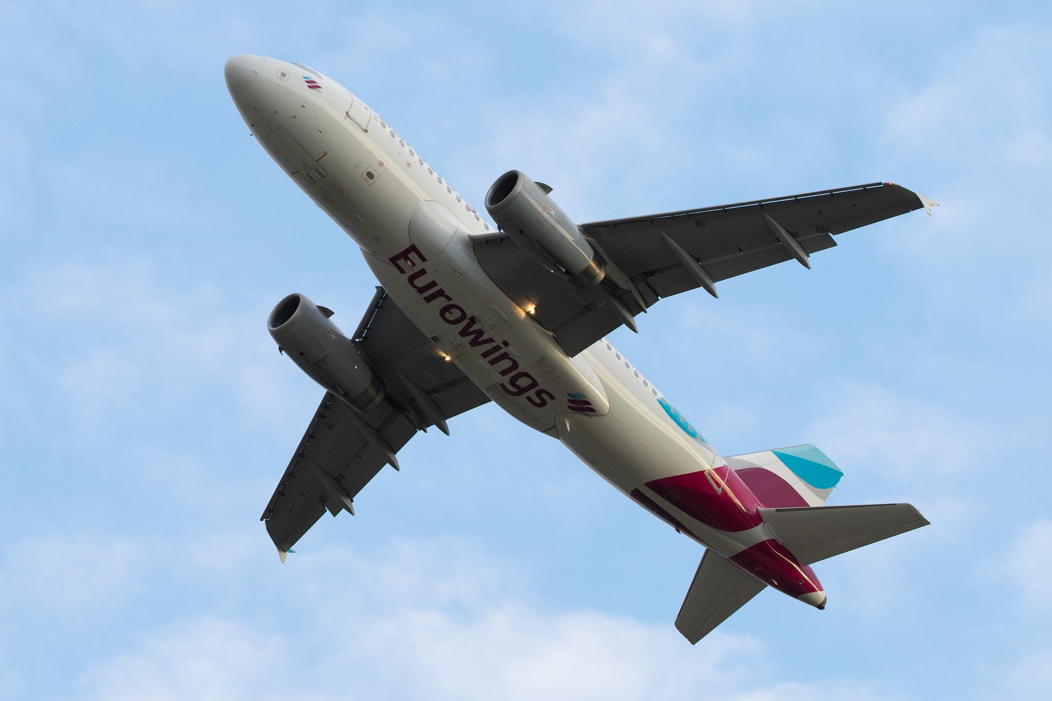 Düsseldorf Airport: Eurowings (EW / EWG) |  Airbus A319-132 A319 | D-AGWD | MSN 3011