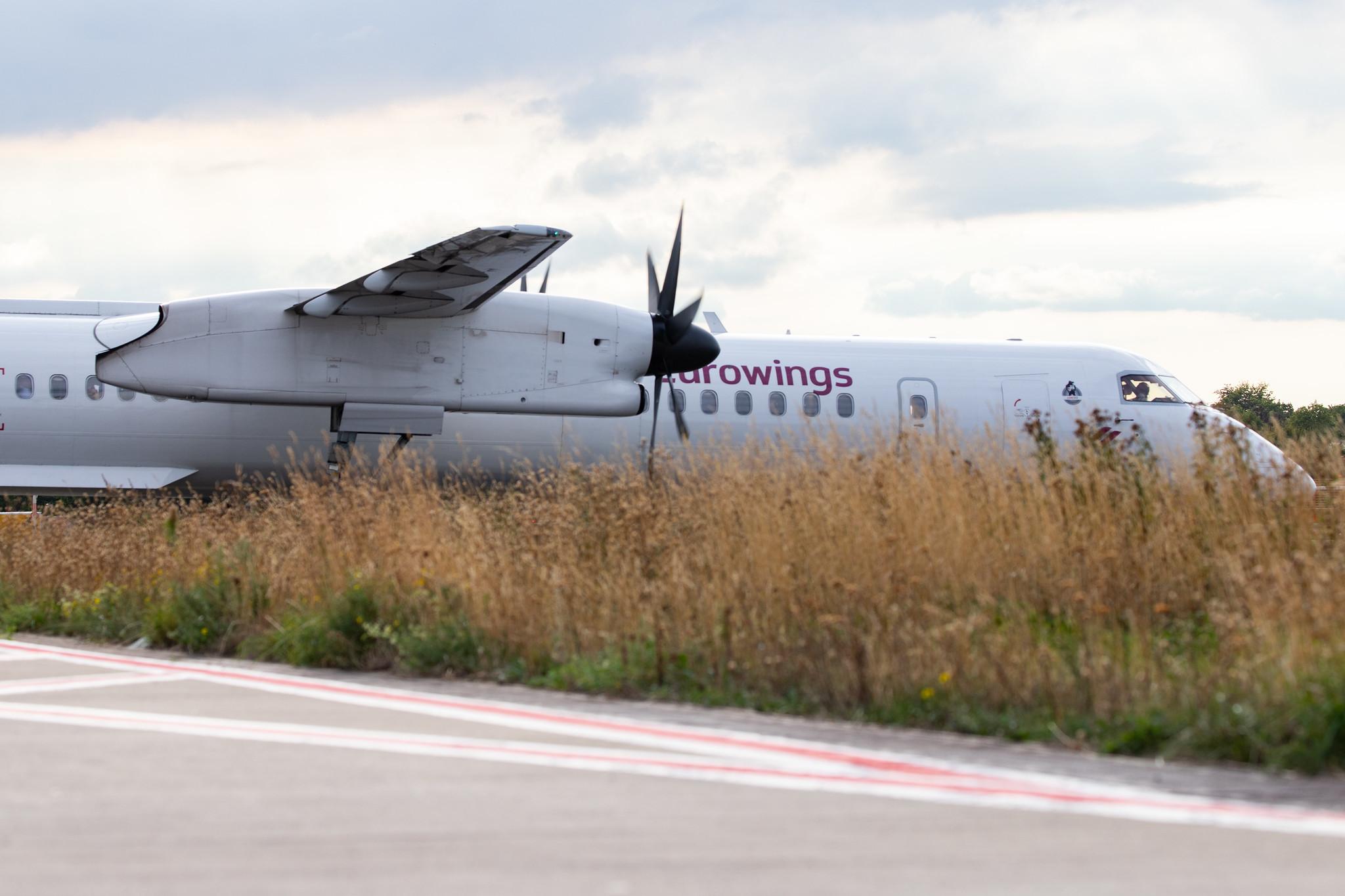 Düsseldorf Airport: Eurowings (EW / EWG) | Operator: Luftfahrtgesellschaft Walter |  De Havilland Canada Dash 8-400 DH8D | D-ABQF | MSN 4245