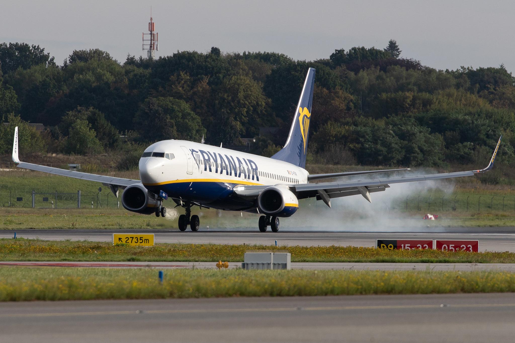 Hamburg Airport: Ryanair (FR / RYR) |  Boeing 737-8AS B738 | EI-FRR | MSN 44739