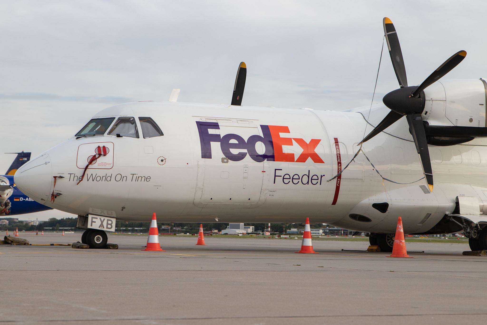 Hamburg Airport: FedEx (FX / FDX) | Operator: ASL Airlines Ireland |  ATR 42-300(F) AT43 | EI-FXB | MSN 0243