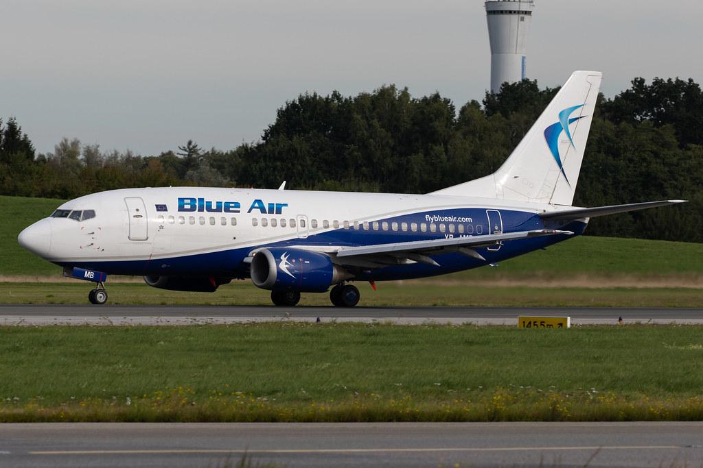 Hamburg Airport: Blue Air (0B / BMS) |  Boeing 737-530 B735 | YR-AMB | MSN 24943