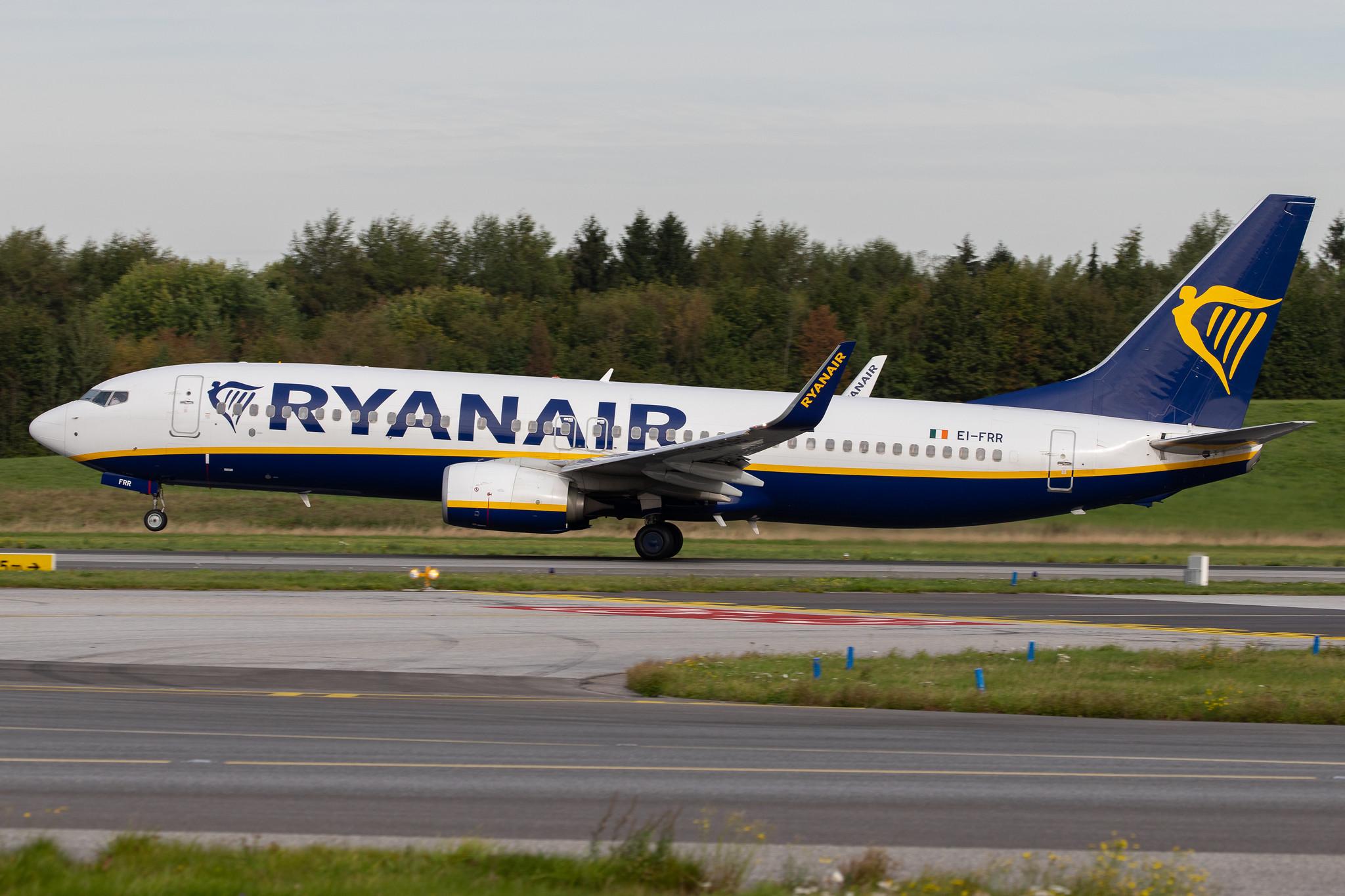 Hamburg Airport: Ryanair (FR / RYR) |  Boeing 737-8AS B738 | EI-FRR | MSN 44739