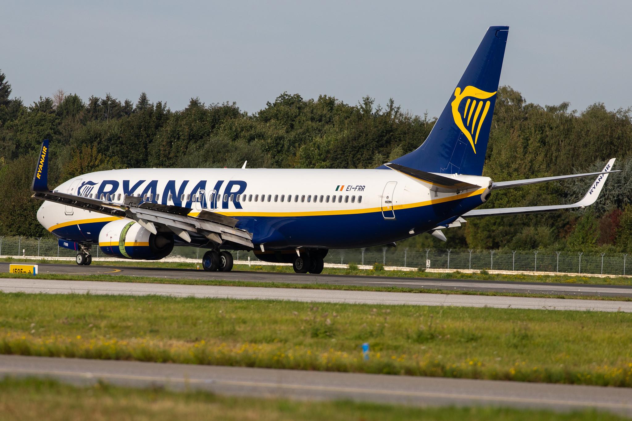 Hamburg Airport: Ryanair (FR / RYR) |  Boeing 737-8AS B738 | EI-FRR | MSN 44739