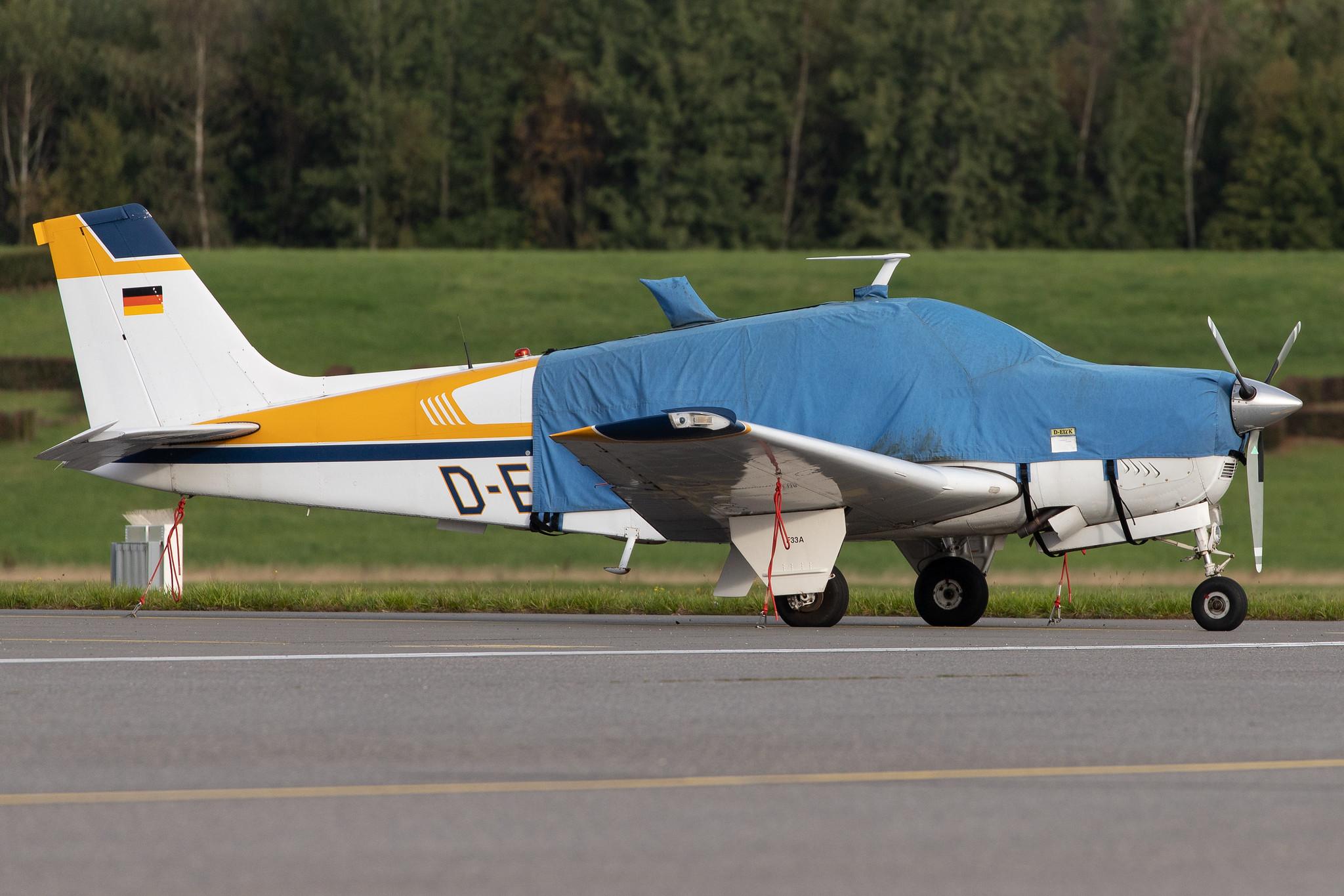 Hamburg Airport: Private Owner |  Beech F33A Bonanza BE33 | D-EIZK | MSN CE-789