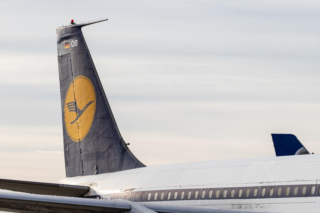 Hamburg Airport: Lufthansa (LH / DLH) | Boeing 707-430 B704 | D-ABOB | MSN 17718