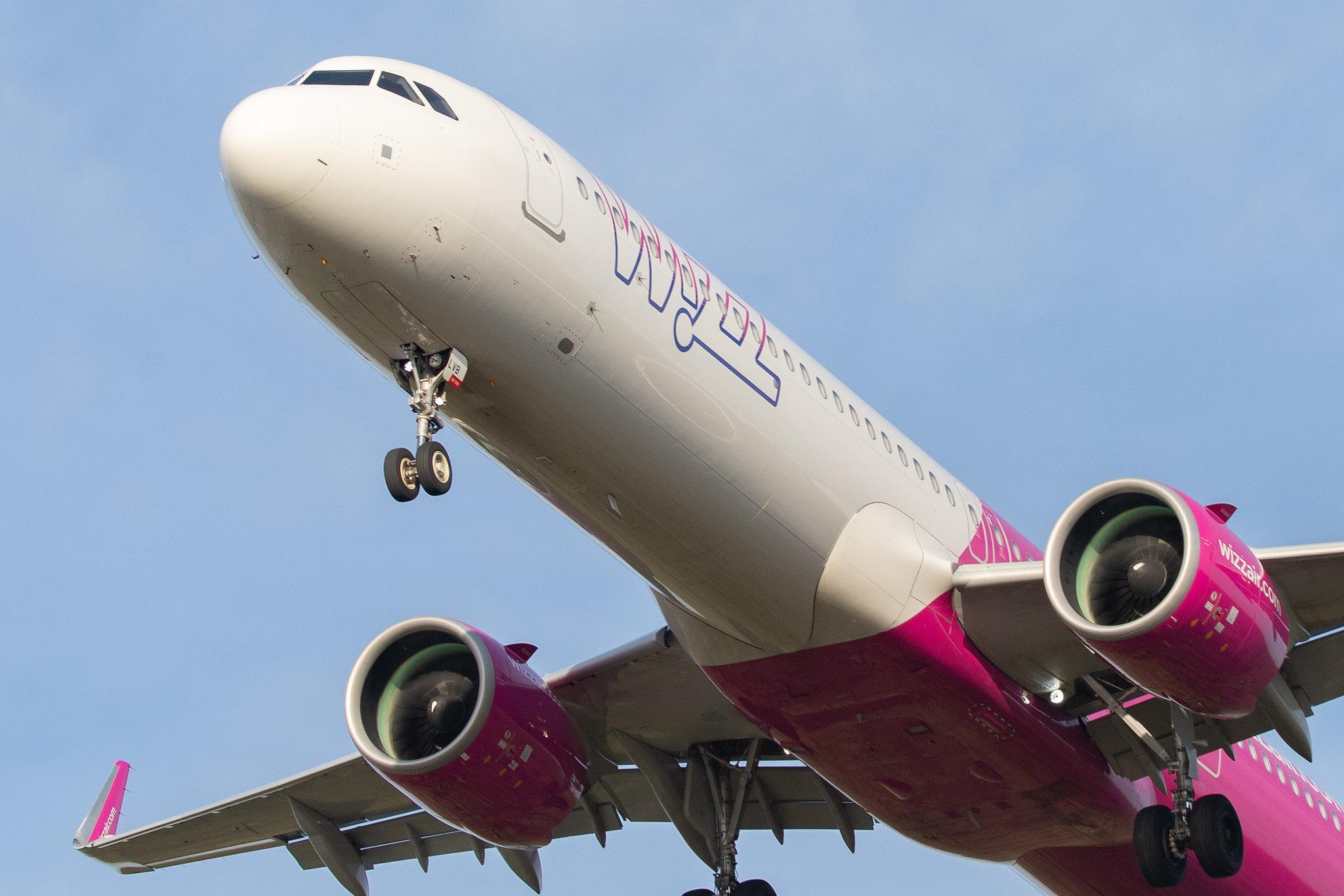 Frankfurt Airport: Wizz Air (W6 / WZZ) |  Airbus A321-271NX A21N | HA-LVB | MSN 8735