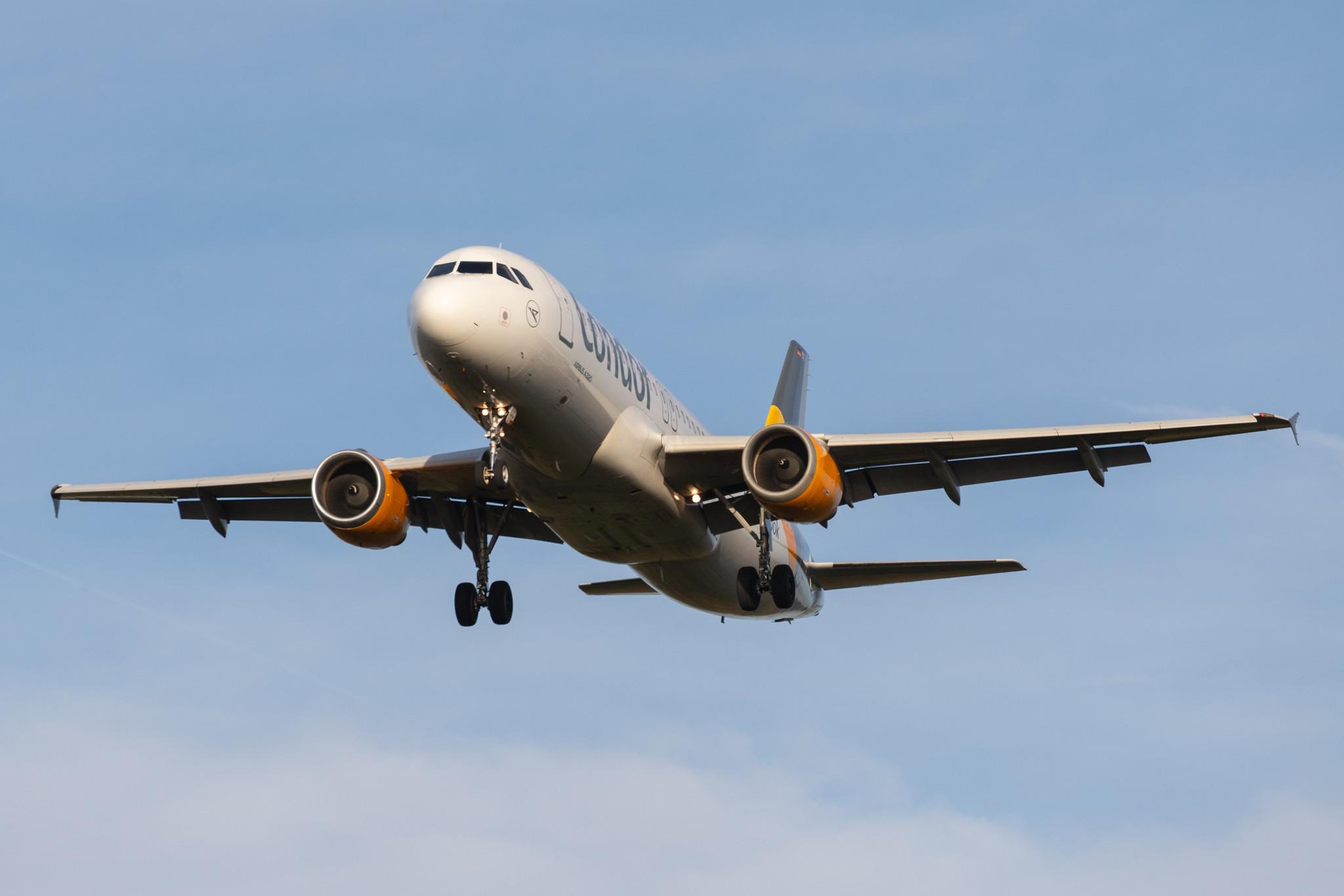 Frankfurt Airport: Condor (DE / CFG) |  Airbus A320-212 A320 | D-AICC | MSN 0809