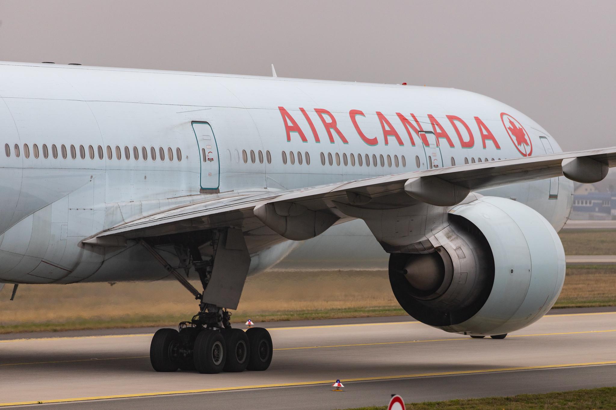 Frankfurt Airport: Air Canada (AC / ACA) |  Boeing 777-333(ER) B77W | C-FIUW | MSN 35249