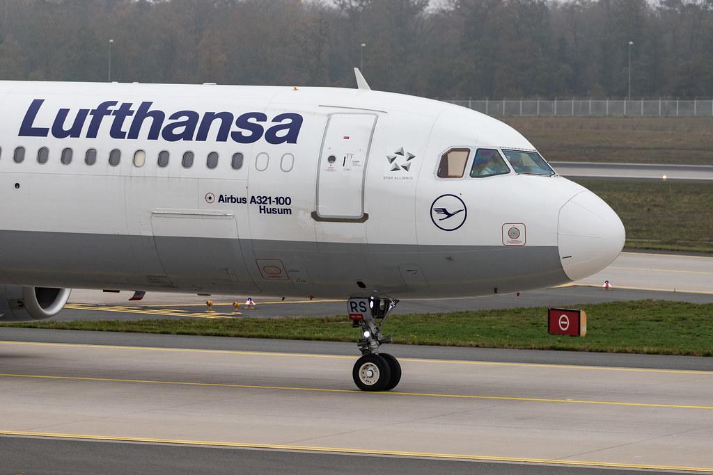 Frankfurt Airport: Lufthansa (LH / DLH) |  Airbus A321-131 A321 | D-AIRS | MSN 0595