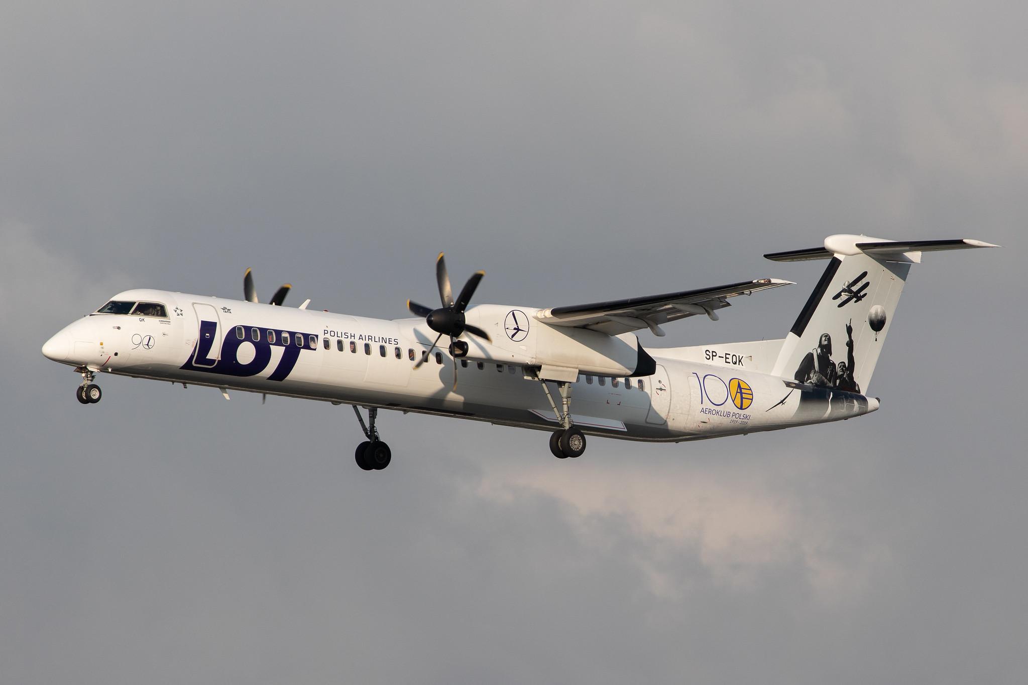 Hamburg Airport: LOT (LO / LOT) |  De Havilland Canada Dash 8-400 DH8D | SP-EQK | MSN 4443