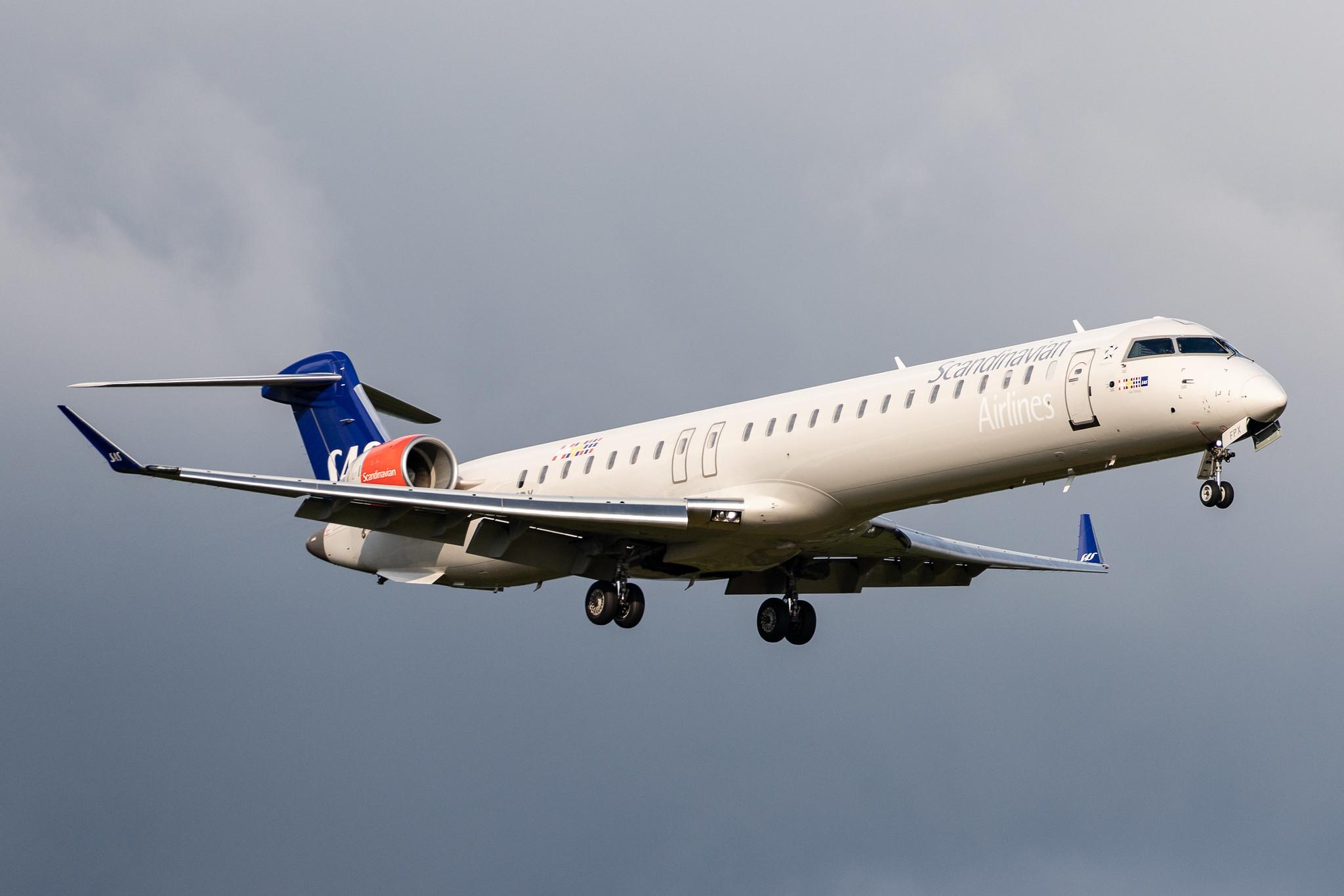 Hamburg Airport: SAS (SK / SAS) | Operator: Cityjet |  Mitsubishi CRJ-900LR CRJ9 | EI-FPX | MSN 15444