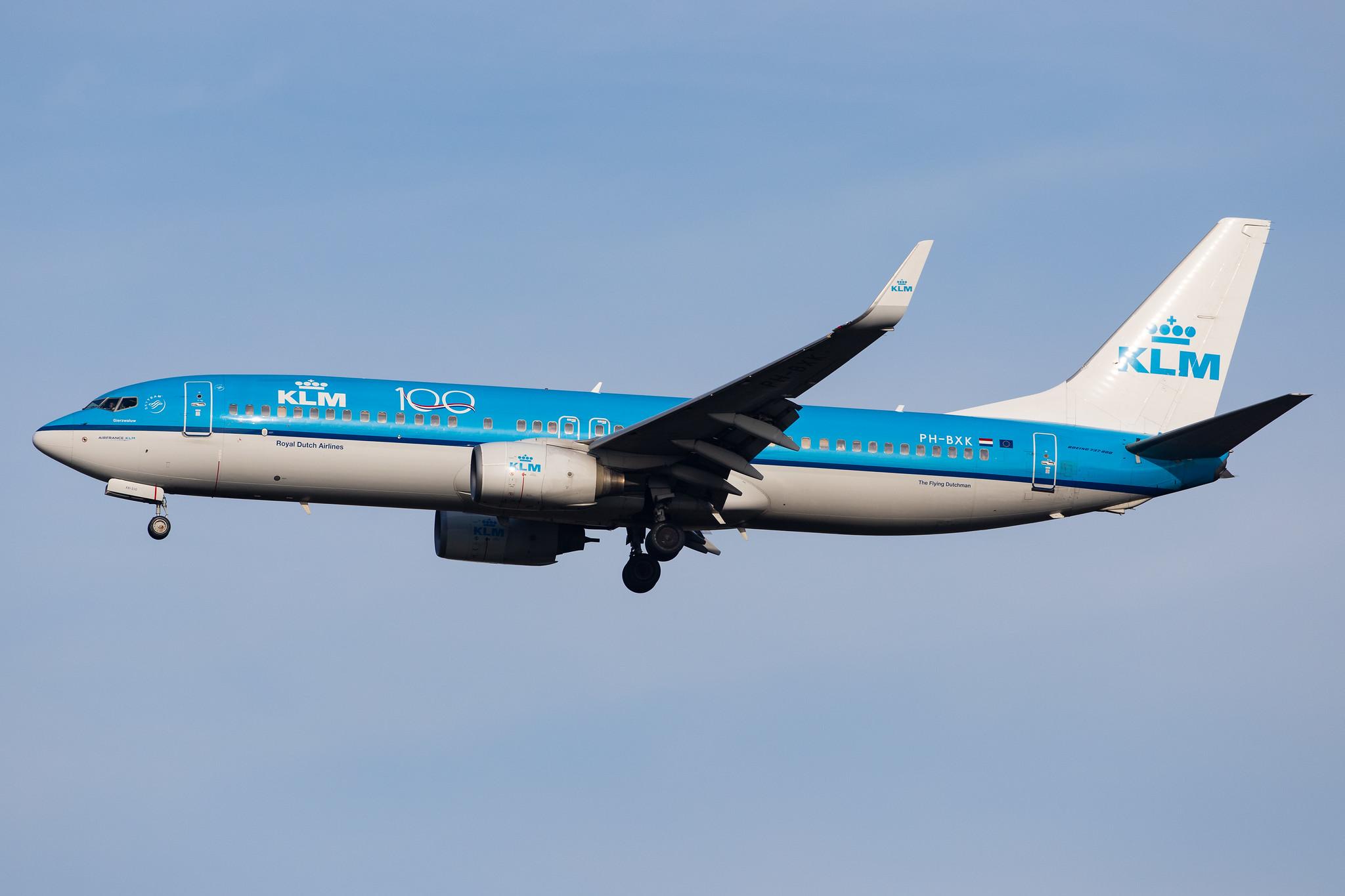 London Heathrow Airport: KLM (KL / KLM) |  Boeing 737-8K2 B738 | PH-BXK | MSN 29598